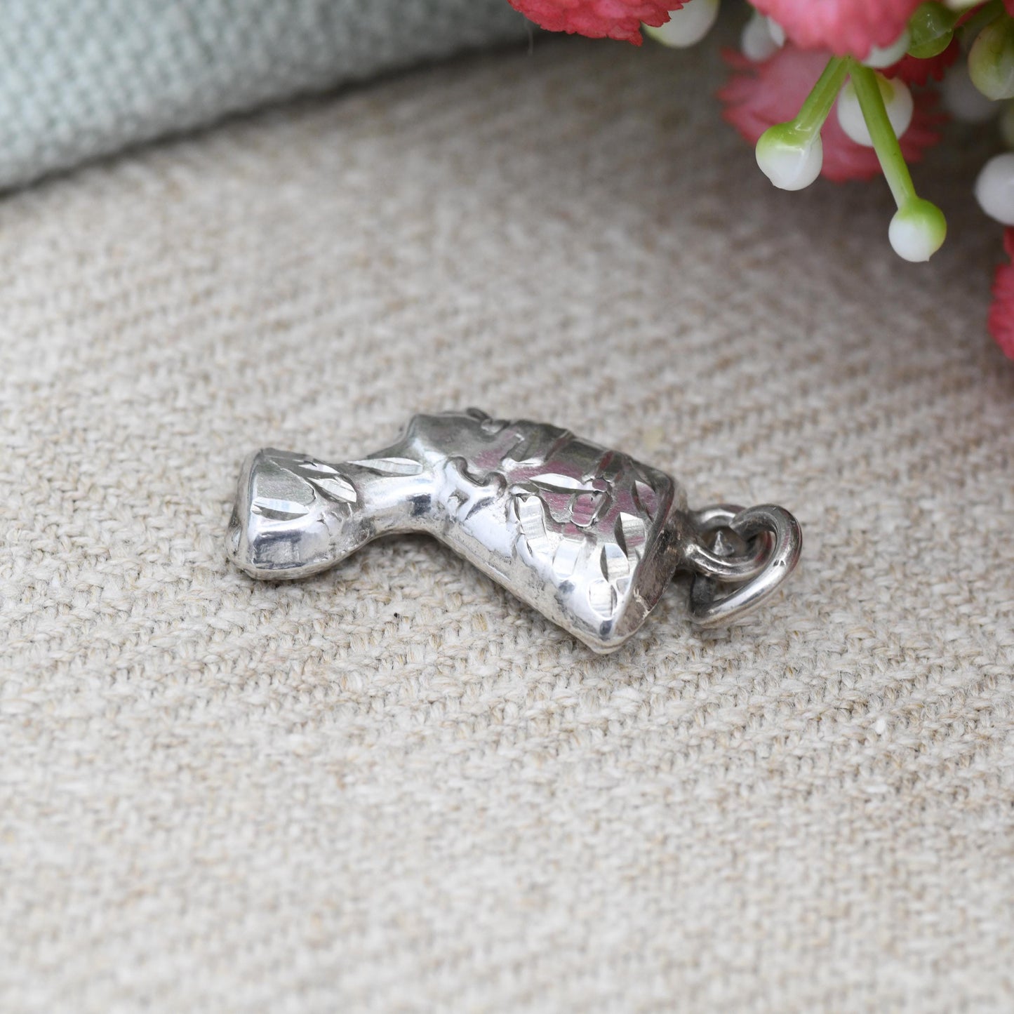 Vintage Egyptian Silver Queen Nefertiti Charm Pendant - Ancient Egypt Pharaoh | Detailed 3D Hand Cut Design | Charm Necklace Stack