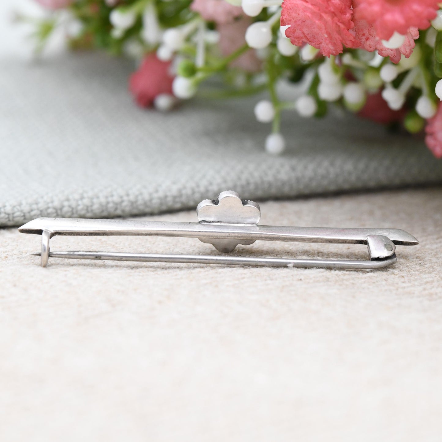 Antique Sterling Silver Daisy Flower Bar Brooch with Clear Paste Stones - c. 1920s Art Deco Era Pretty Silver Jewellery Gift for Her