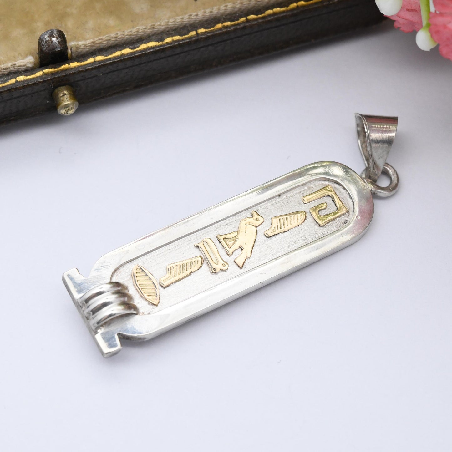 Vintage Silver Egyptian Cartouche Pendant with Gold Hieroglyphs - Egyptian Revival Souvenir Ancient Egypt Alphabet Jewellery