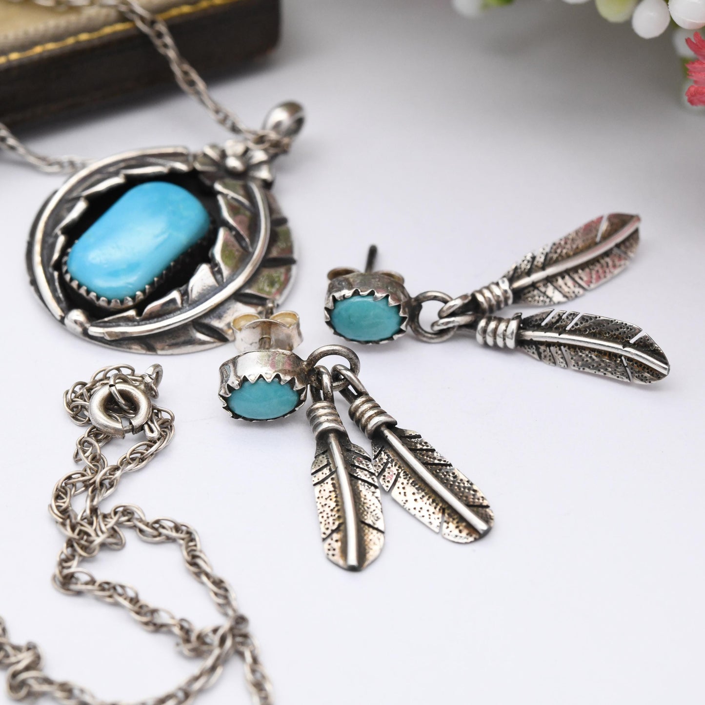 Vintage Southwestern Sterling Silver Turquoise Jewellery Set Pendant Necklace and Earrings - Cabochon Blue Stone Feathers Flower | Gift