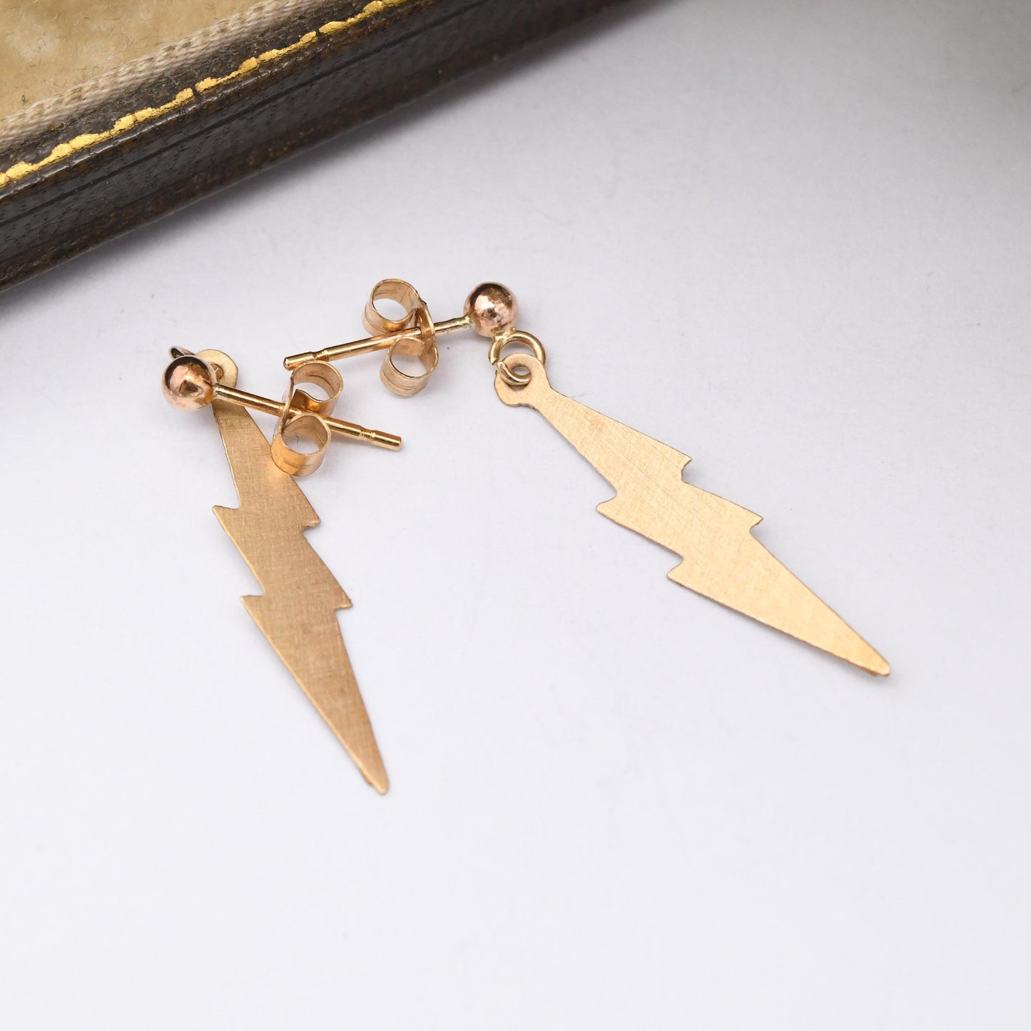 Vintage 9ct Gold Lightning Bolt Drop Earrings - with Butterfly Backs | Fun Minimal Gold Jewellery Gift