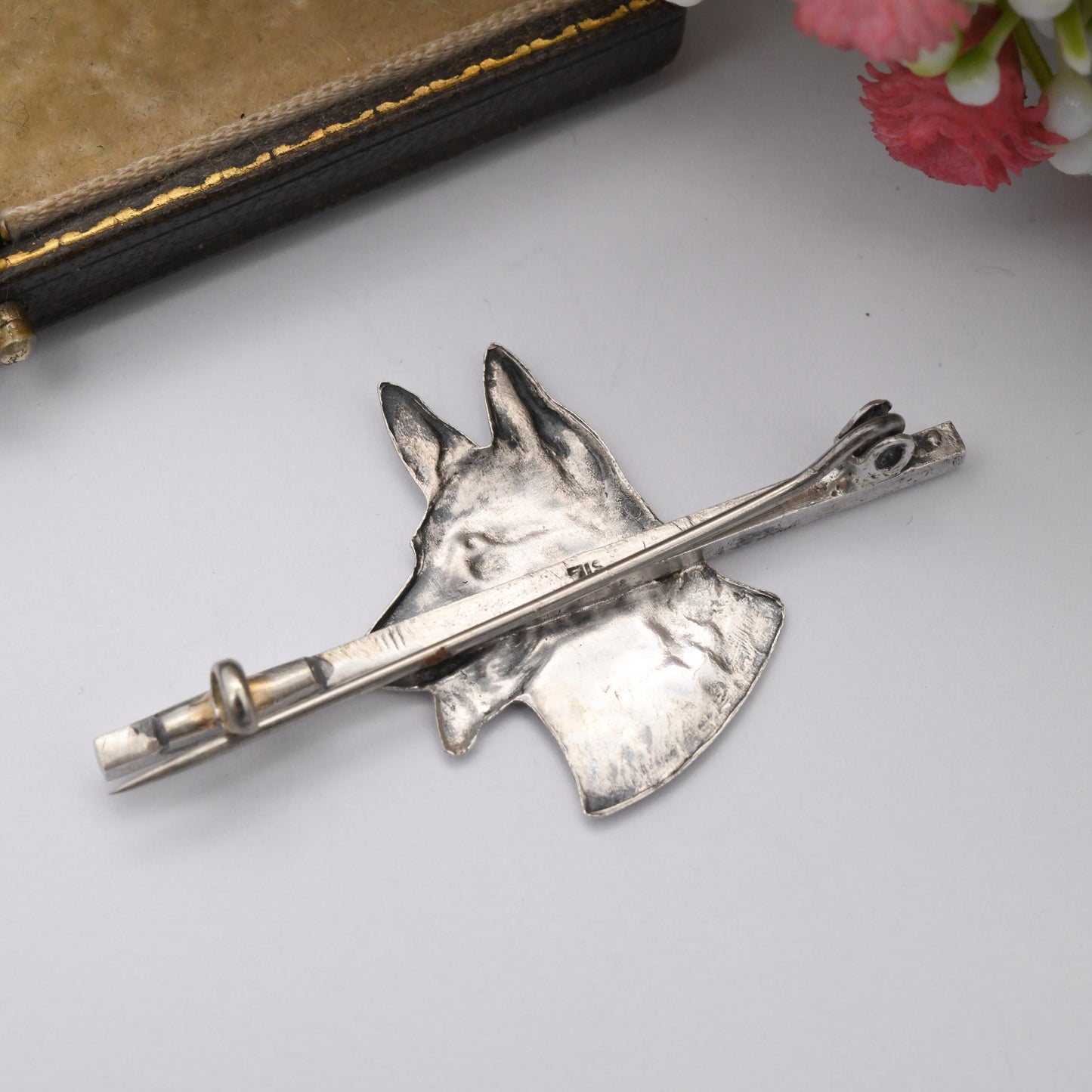 Vintage Sterling Silver German Shepherd Bar Brooch 1930s 1940s - Art Deco Dog Brooch Silver Animal Jewellery | Realistic Dog with Fur Tongue