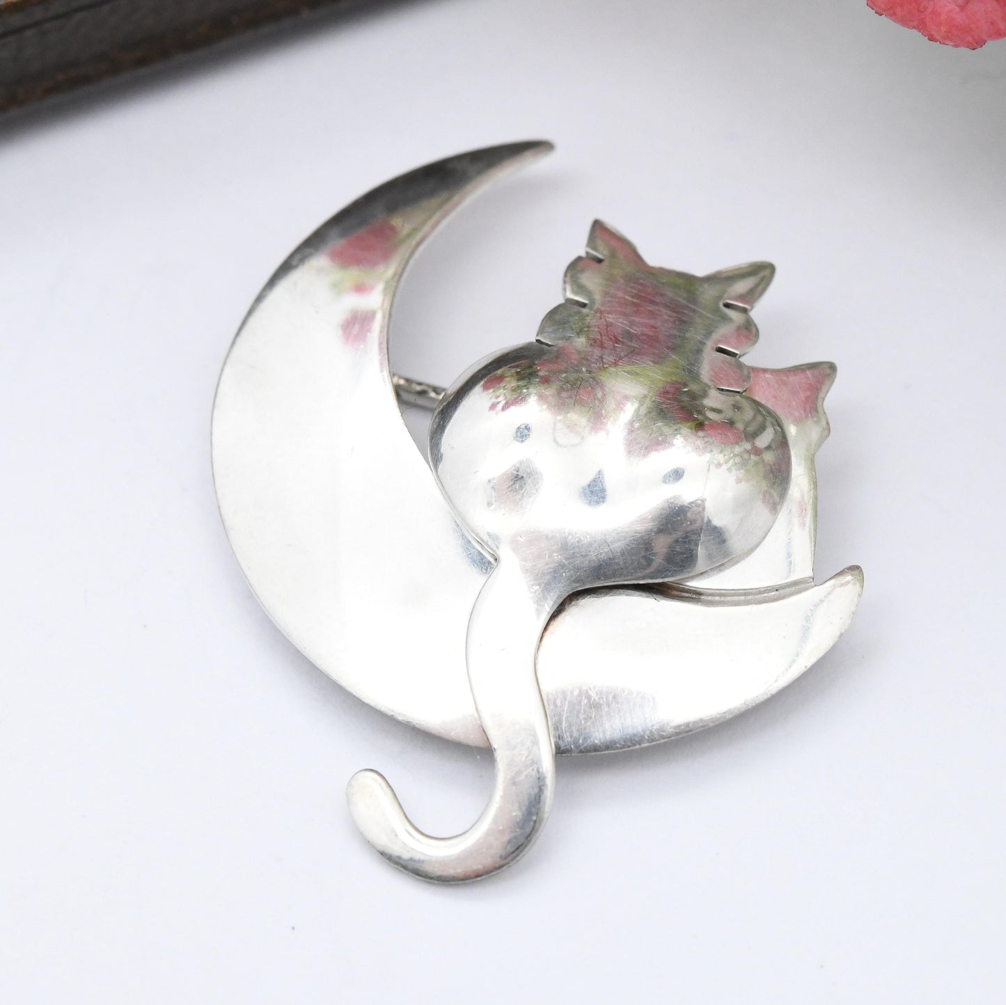 Vintage Sterling Silver Cat on a Crescent Moon Brooch by Far Fetched - Mexico Minimalist Modernist Designer | Silhouette Moon Animal Brooch