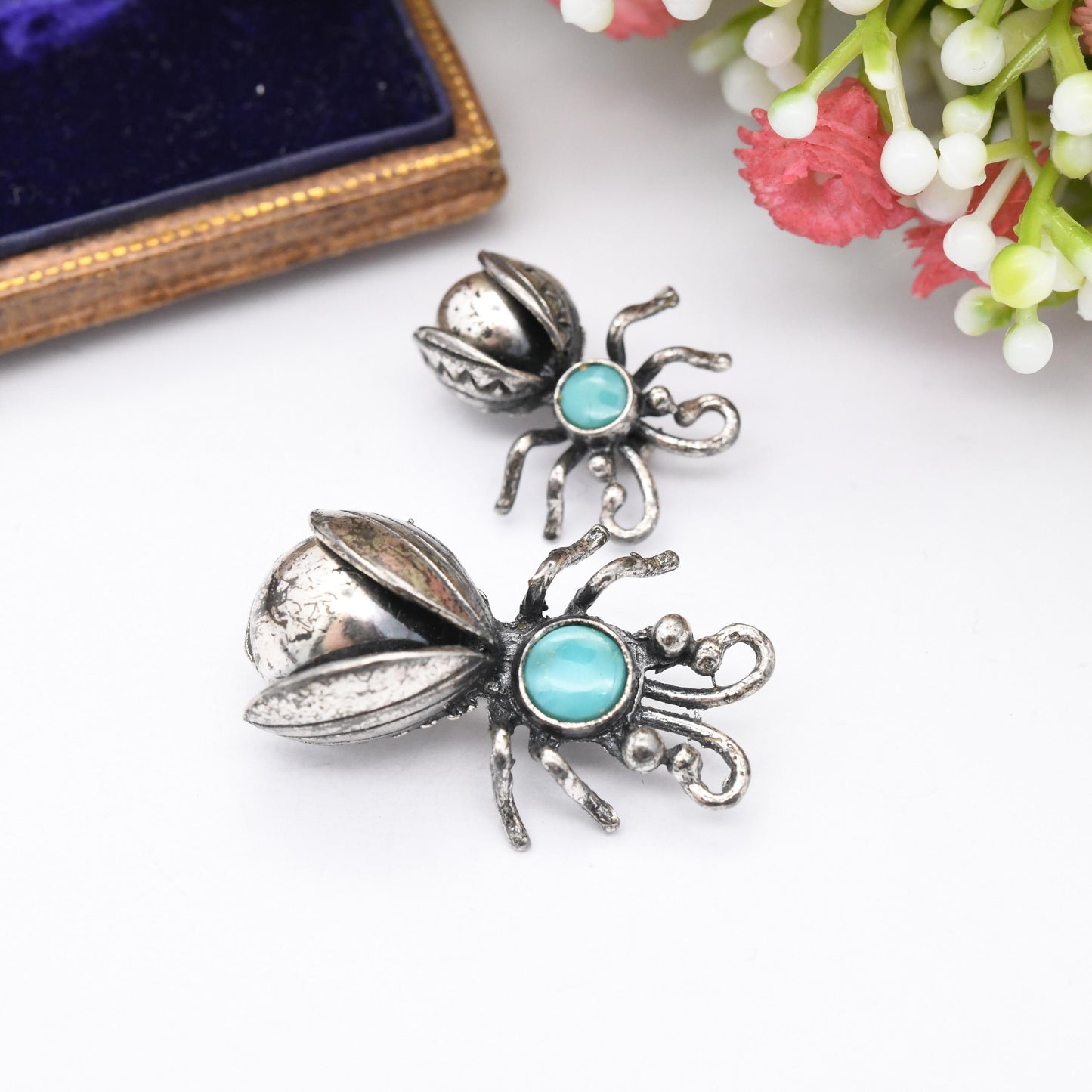 Vintage Maisel's Indian Trading Post Sterling Silver Turquoise Bug Brooches - New Mexico Signed Insect Jewellery Matching Pair in Two Sizes