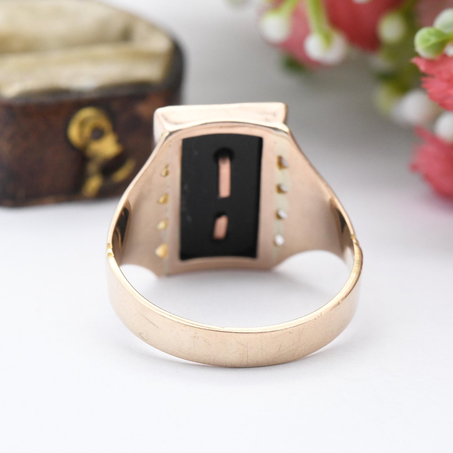Vintage 9ct Gold Onyx Monogram Ring Letter H - Gold and Black Signet Ring Gift for Him | Large Size | UK Size - W 1/2 | US Size - 11 1/4