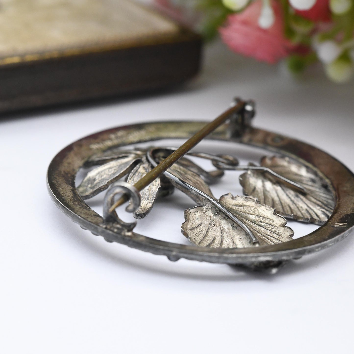 Antique Scottish Sterling Silver Large Flower Brooch with Green Stone Ward Brothers - Textured Flower Jewellery Wreath Statement Brooch Gift