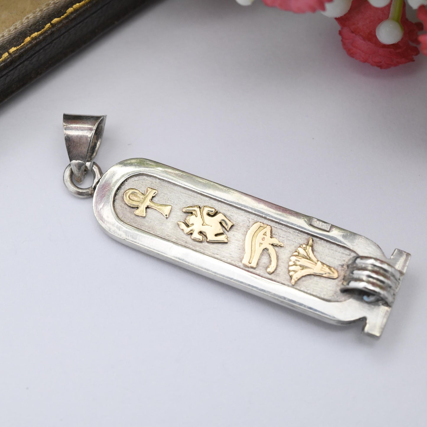 Vintage Silver Egyptian Cartouche Pendant with Gold Hieroglyphs - Egyptian Revival Souvenir Ancient Egypt Alphabet Jewellery