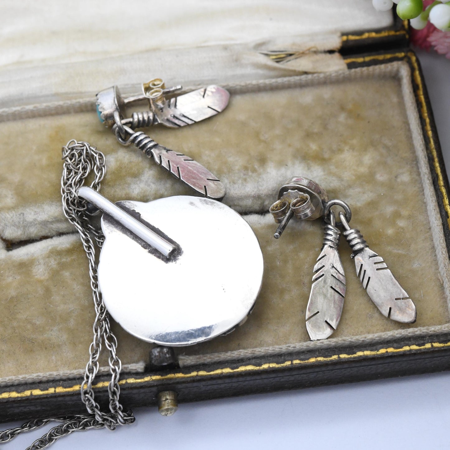 Vintage Southwestern Sterling Silver Turquoise Jewellery Set Pendant Necklace and Earrings - Cabochon Blue Stone Feathers Flower | Gift