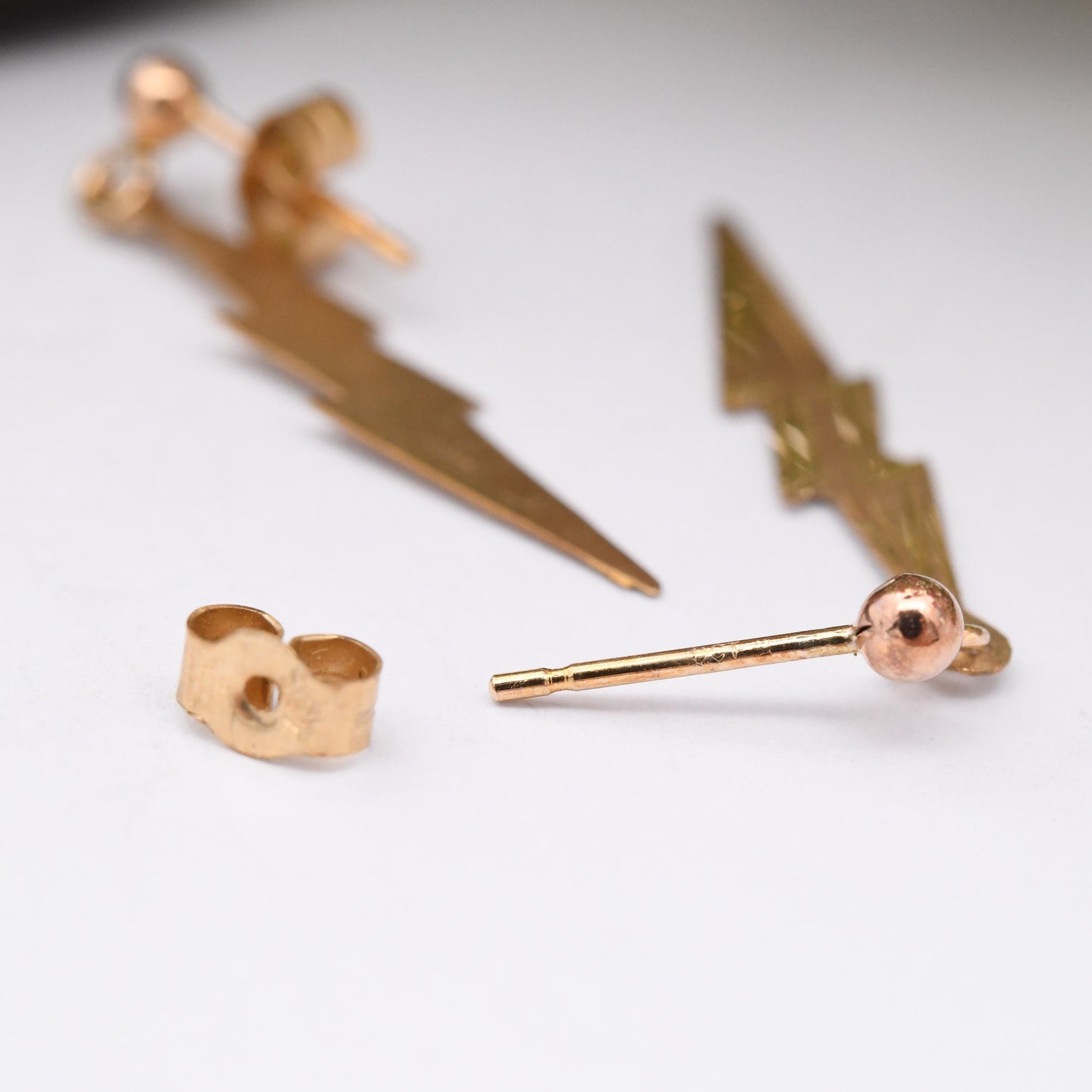 Vintage 9ct Gold Lightning Bolt Drop Earrings - with Butterfly Backs | Fun Minimal Gold Jewellery Gift