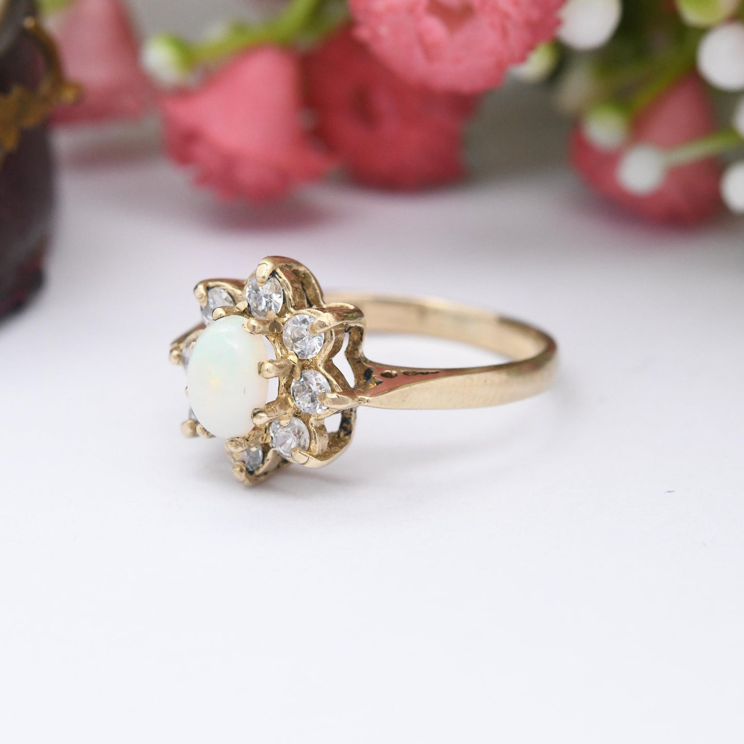 Vintage 9ct Gold Opal Floral Cluster Ring 1982 - Pretty Mid-Century Flower Ring with Clear Stones Halo | UK Size - L | US Size - 5 3/4