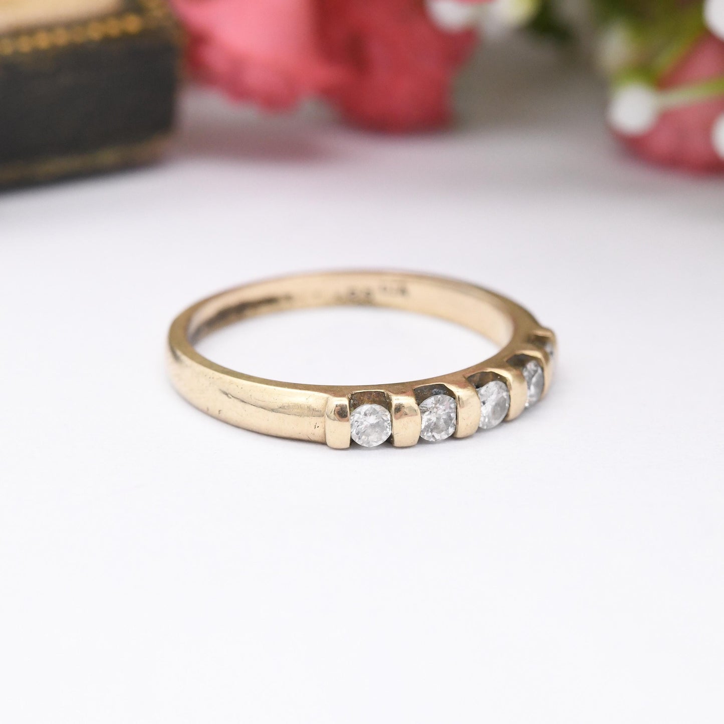 Vintage 9ct Gold Diamond Half Eternity Ring 0.25 Carats 25 Points - Pretty Engagement Wedding Band Stacking Ring | UK Size - M | US Size - 6