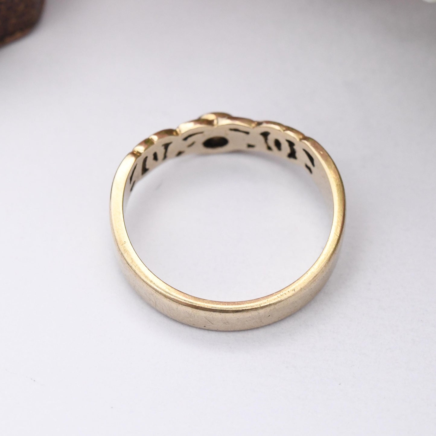 Vintage 9ct Gold Celtic Knot Solitaire Wishbone Ring - Cute Pinkie Ring Midi Ring Jewellery Gift for Her | UK Size - J 1/2 | US Size - 5