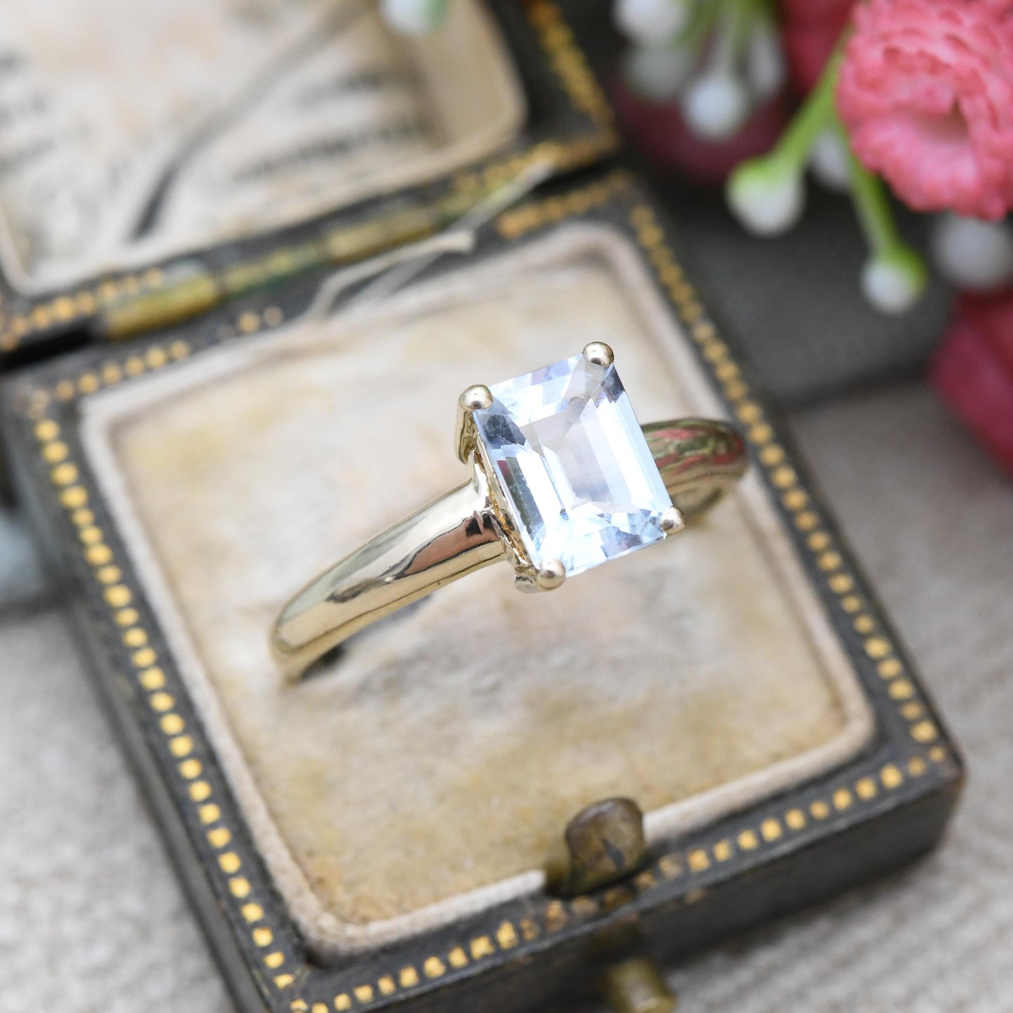Vintage 9ct Gold Aquamarine Solitaire Ring Emerald Cut - Large Prong Blue Single Stone Cocktail Ring | UK Size - T | US Size - 9 1/2