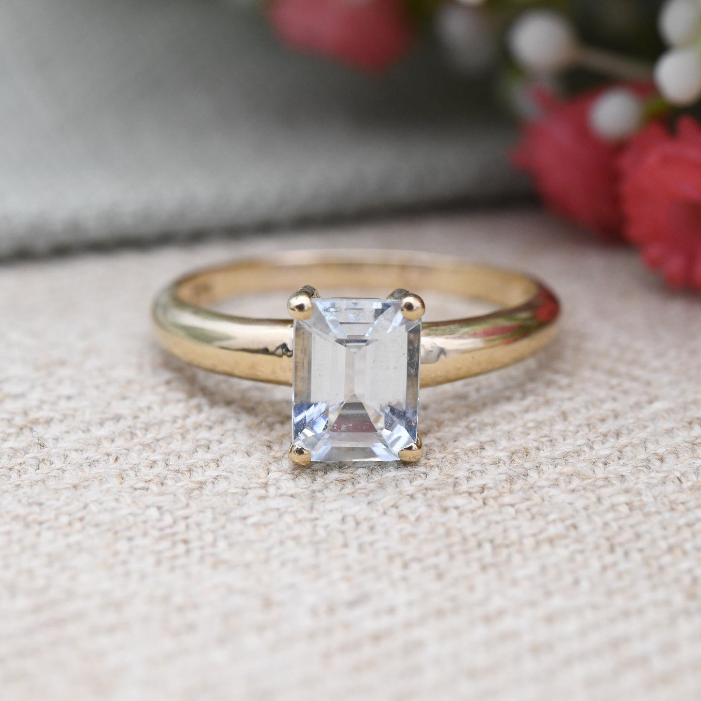 Vintage 9ct Gold Aquamarine Solitaire Ring Emerald Cut - Large Prong Blue Single Stone Cocktail Ring | UK Size - T | US Size - 9 1/2
