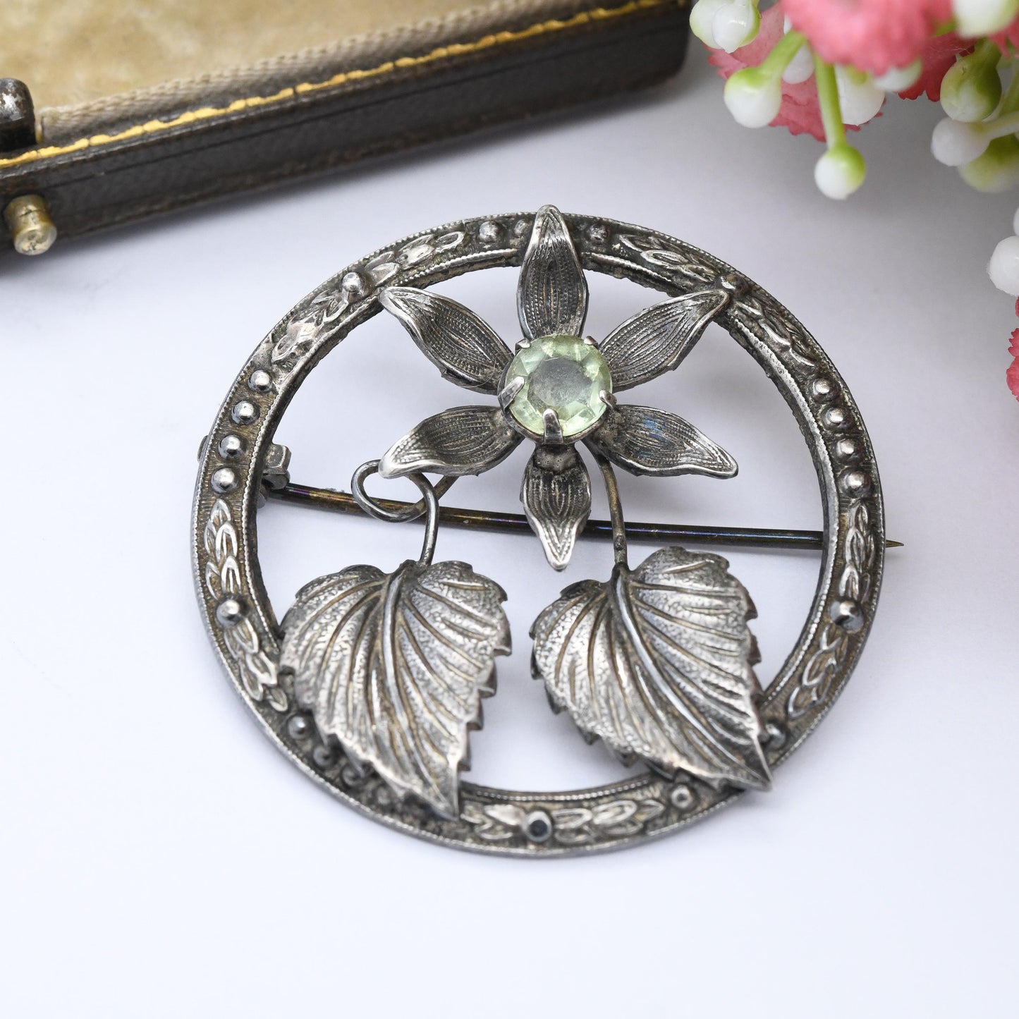 Antique Scottish Sterling Silver Large Flower Brooch with Green Stone Ward Brothers - Textured Flower Jewellery Wreath Statement Brooch Gift