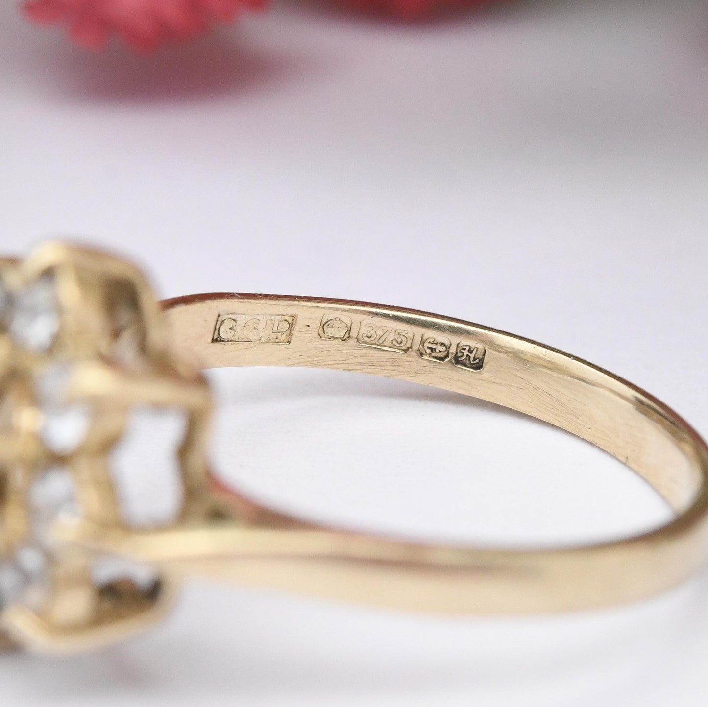 Vintage 9ct Gold Opal Floral Cluster Ring 1982 - Pretty Mid-Century Flower Ring with Clear Stones Halo | UK Size - L | US Size - 5 3/4