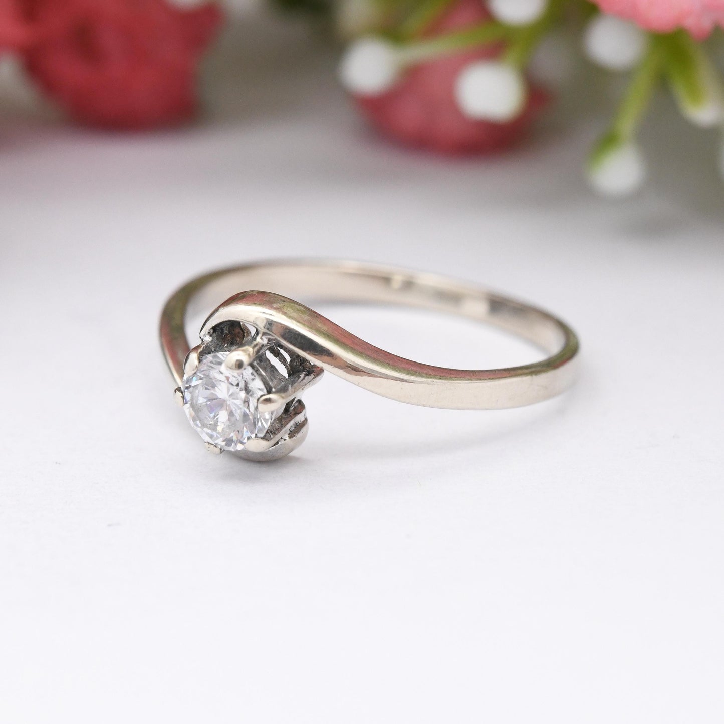 Vintage 9ct White Gold Solitaire Twist Ring CZ - Bypass Style Solitaire Engagement Ring | UK Size - N | US Size - 6 1/2