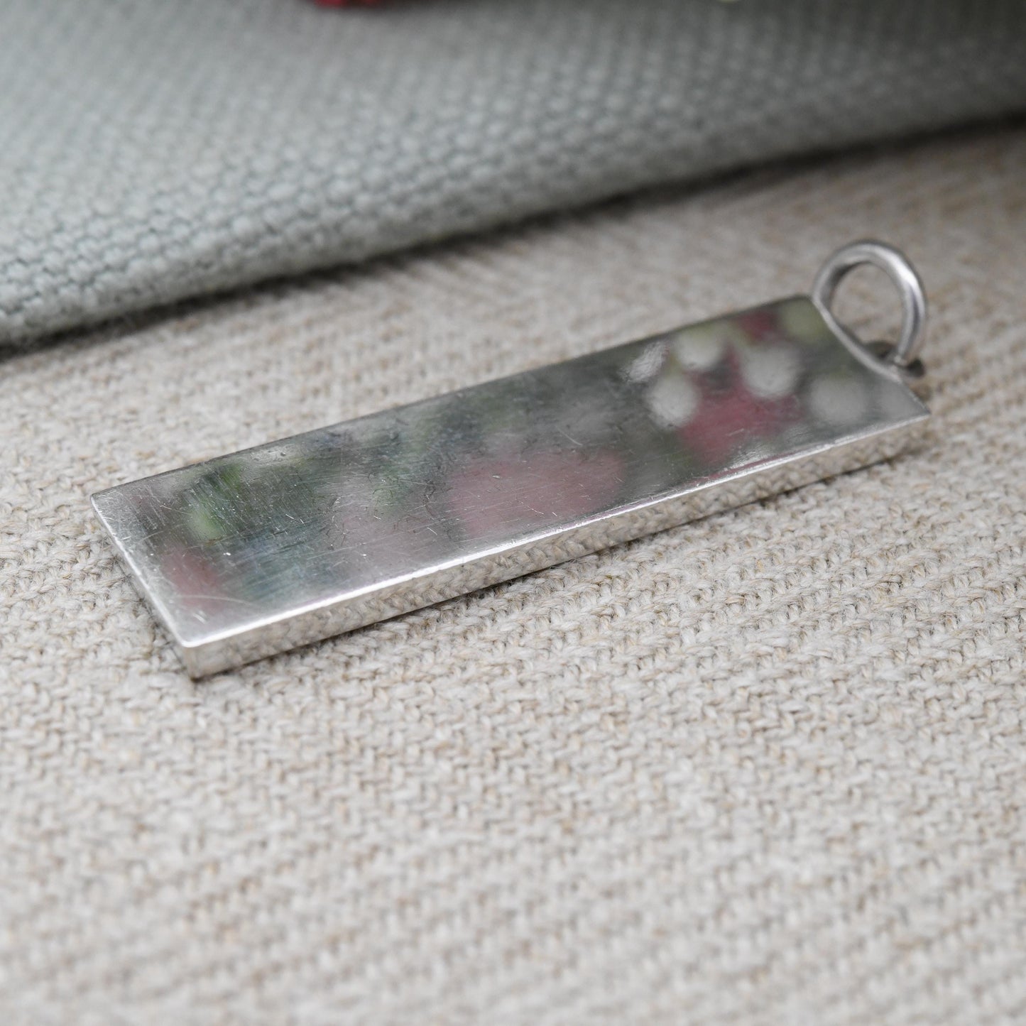 Vintage Sterling Silver Ingot Pendant 1977 with Queen Elizabeth II Silver Jubilee Stamp GMC - Hallmarked in Birmingham Mid-Century Necklace
