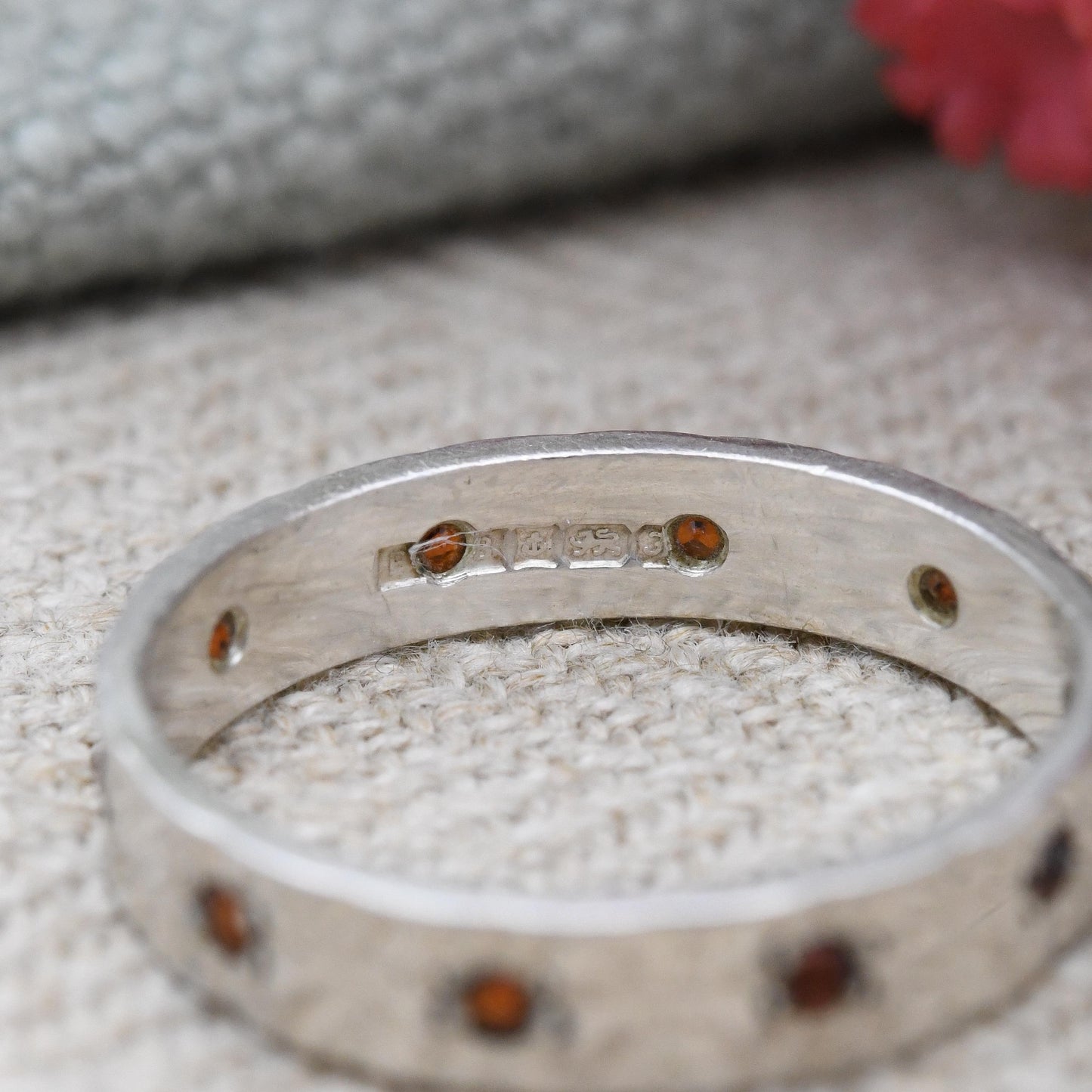 Vintage Sterling Silver Garnet Eternity Band Ring 1980 - Mid-Century Textured Band Stacking Ring | Diamond Cut | UK Size - L 1/2 US Size - 6