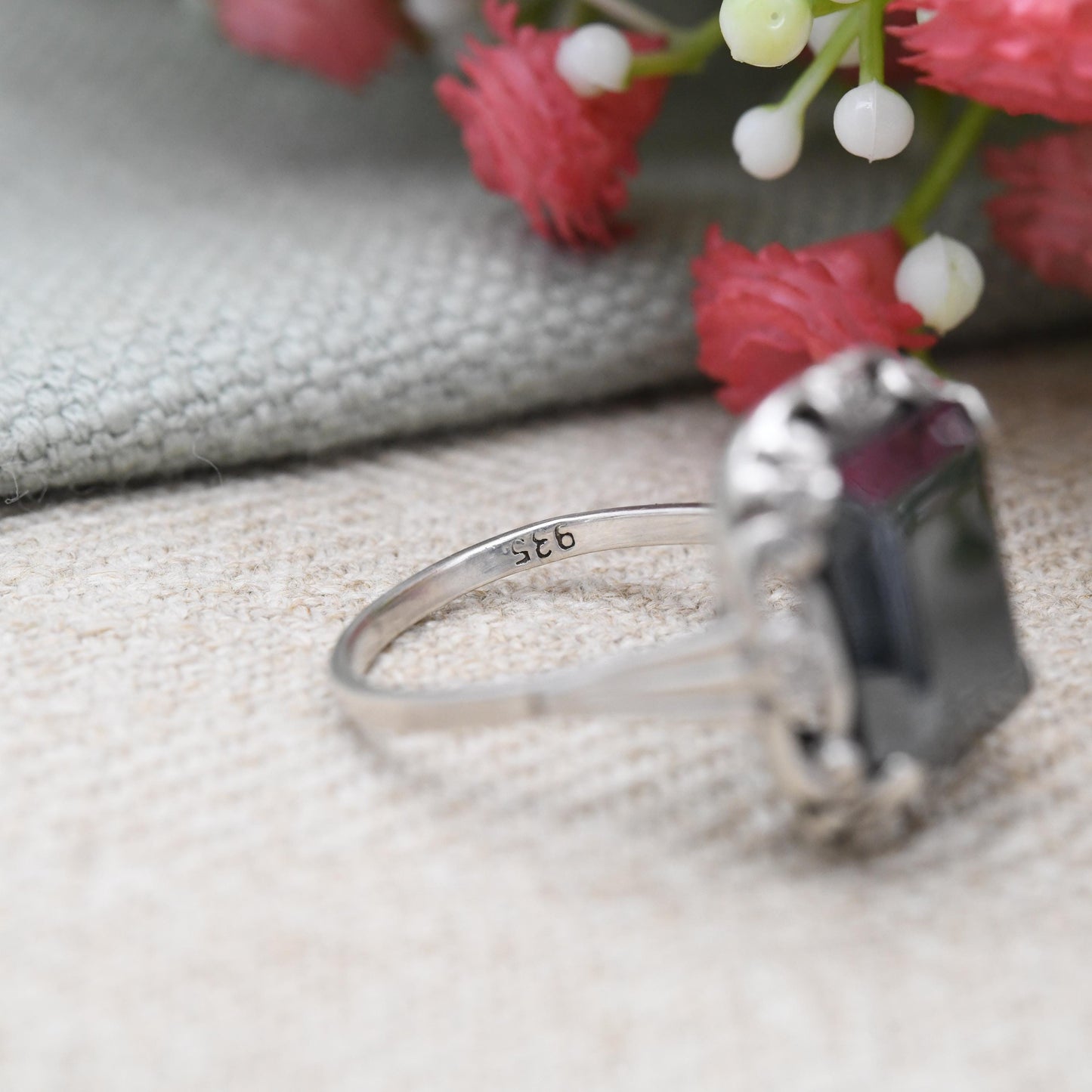 Vintage European Silver Hematite Ring with Floral Surround - Statement Gemstone Cocktail Ring c. 1940s | UK Size - N | US Size - 6 3/4