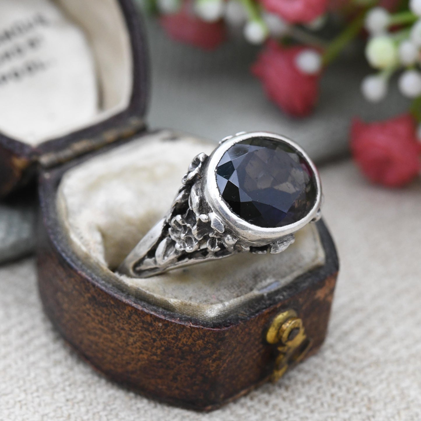Vintage Sterling Silver Gemstone Ring with Flower Setting - Statement Mid-Century Faceted Purple Stone | UK Size - N 1/2 US Size - 7