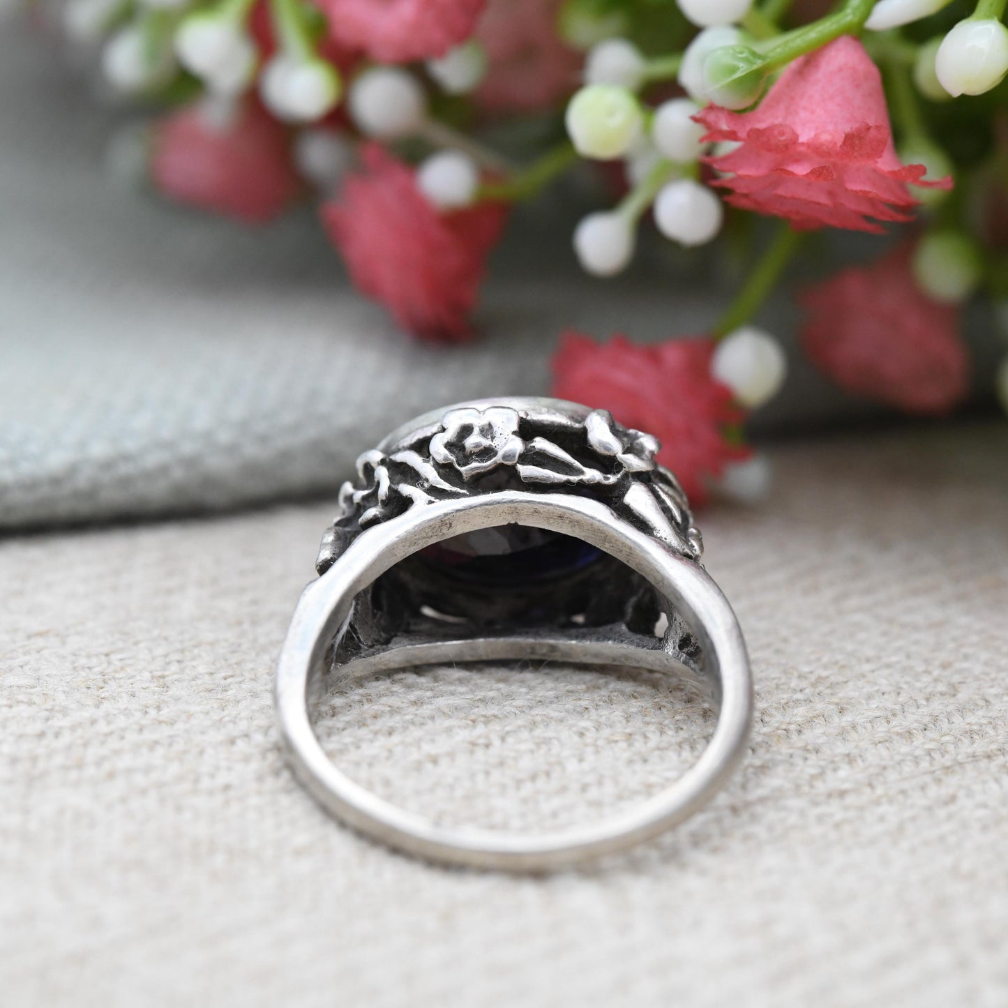 Vintage Sterling Silver Gemstone Ring with Flower Setting - Statement Mid-Century Faceted Purple Stone | UK Size - N 1/2 US Size - 7