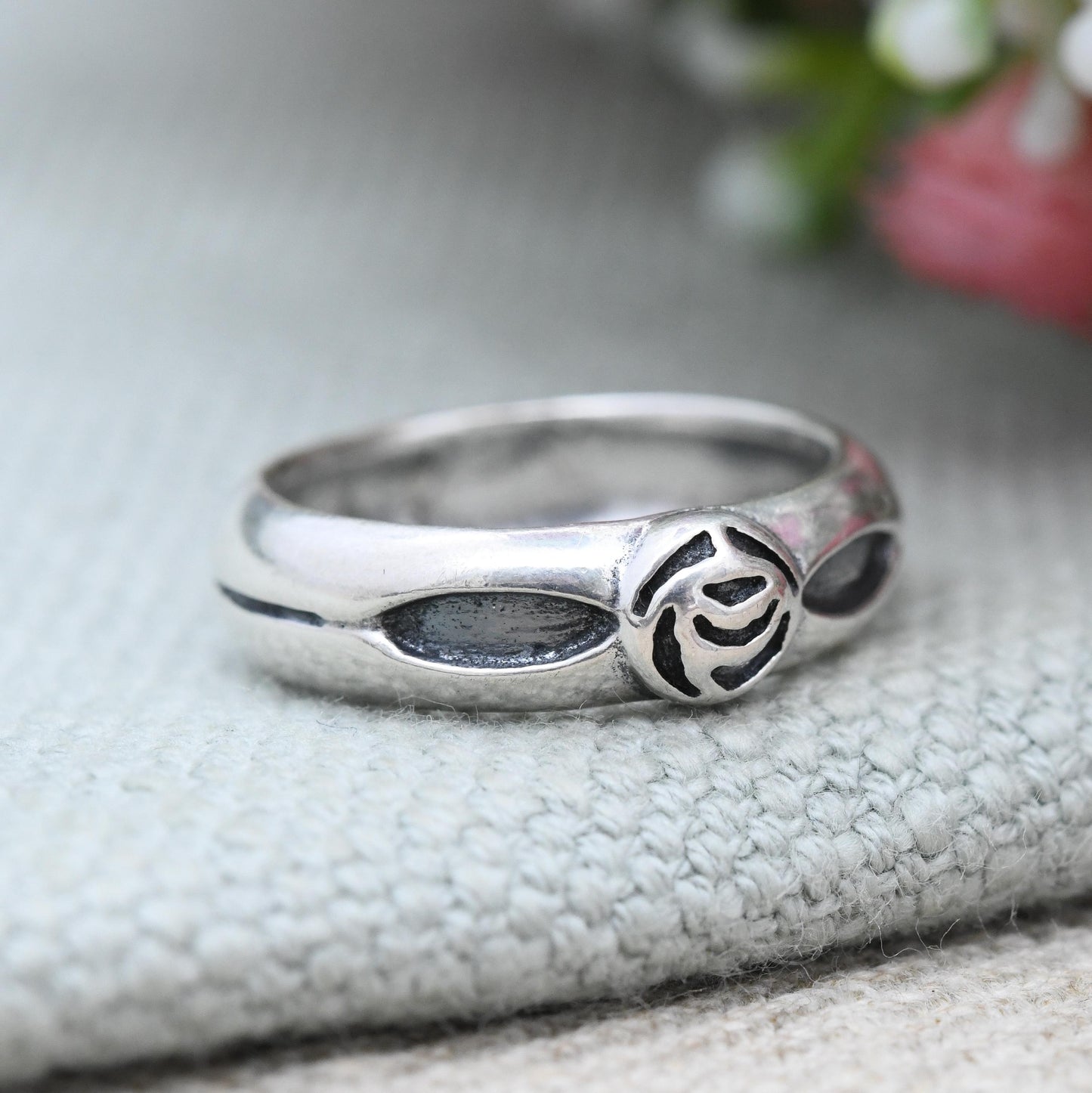 Vintage Sterling Silver Celtic Flower Band Ring by Kit Heath - Glasgow Rose Everyday Unisex Jewellery | UK Size - K 1/2 | US Size - 5 1/2