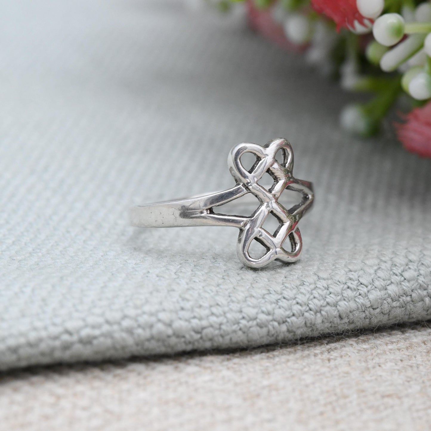 Vintage Sterling Silver Celtic Knot Ring Double Heart Design - Minimalist Twisted Knot Ring | UK Size - Q | US Size - 8