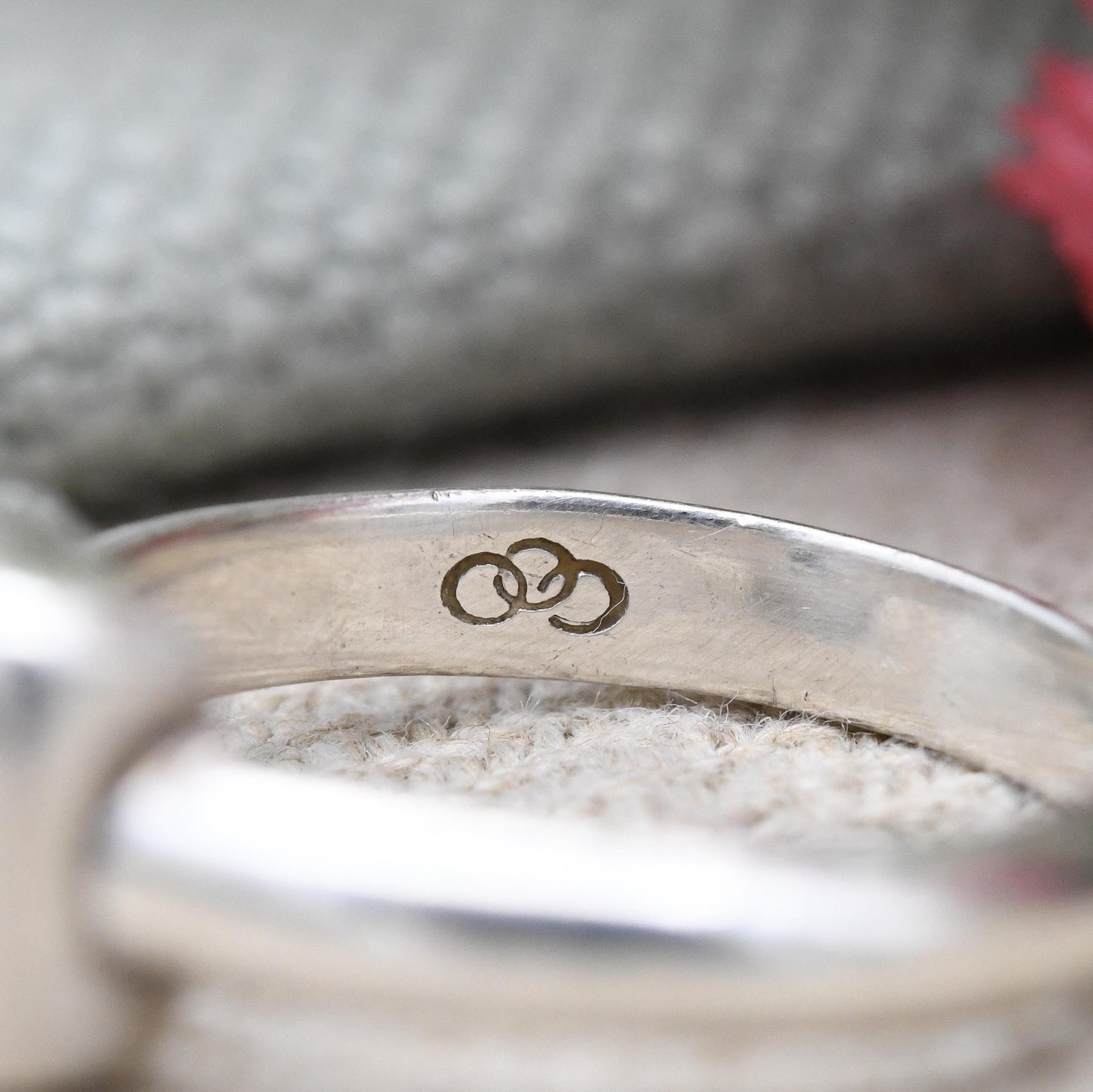 Vintage Links of London Sterling Silver and Gold Amethyst Ring 1999 - Designer Purple Stone Solitaire Y2K | UK Size - K | US Size - 5 1/4