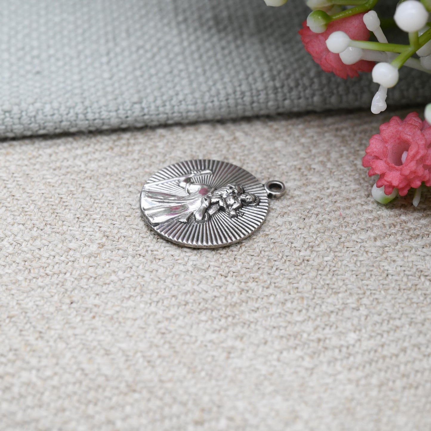 Vintage Sterling Silver St. Christopher Pendant with Halo Design - Mid-Century Textured 3D Solid Silver Charm | Patron Saint of Travellers
