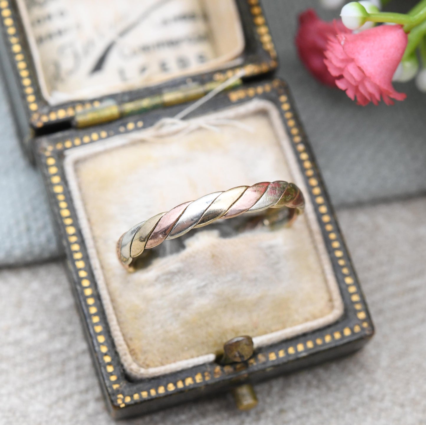 Vintage 9ct Gold Tricolour Band Ring - Whit Gold Yellow Gold Rose Gold Rope Design Unisex for Ring Stack | UK Size - U | US Size - 10