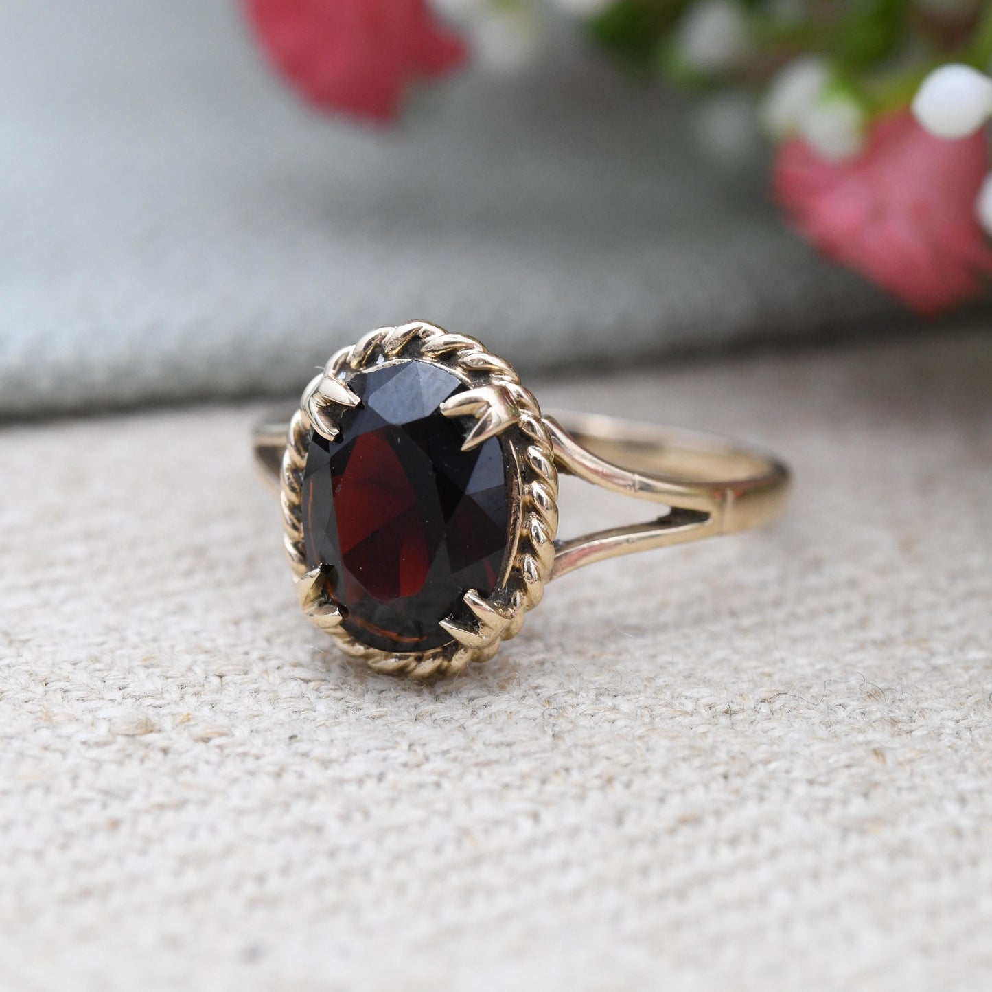 Vintage 9ct Gold Garnet Statement Ring 1975 - January Birthstone Large Stone | Gold Jewellery Rope Twist Bezel | UK Size - Q | US Size - 8