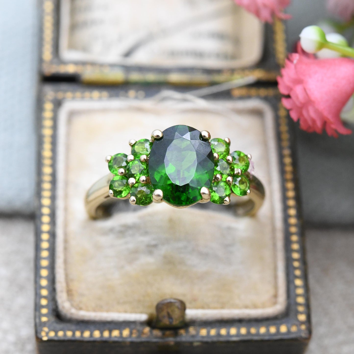 9ct Gold Chrome Diopside Statement Ring 2005 - Occasional Dress Ring | Big Green Gemstone Jewellery Gift | UK Size - Q 1/2 | US Size - 8 1/4
