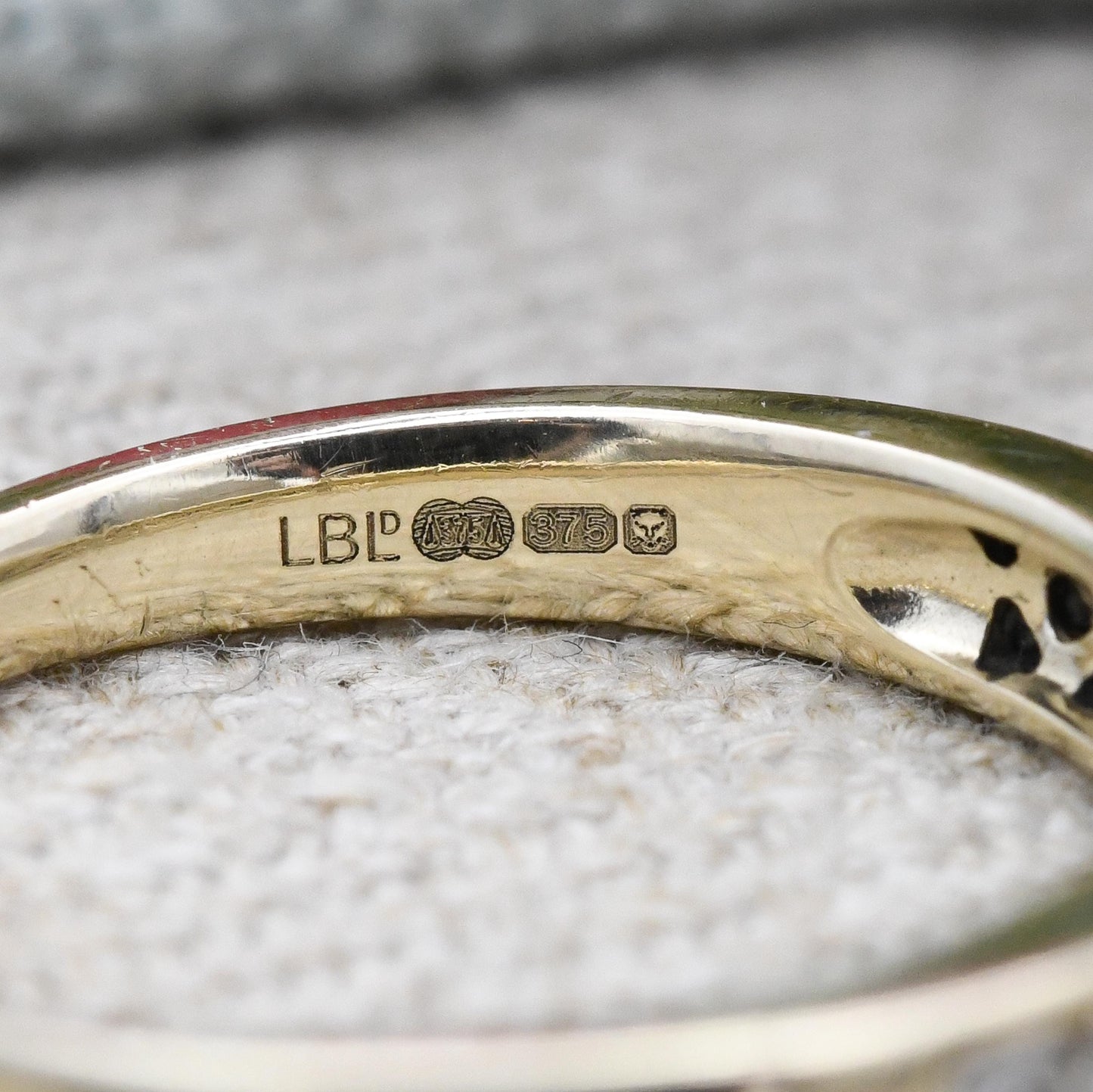 Vintage 9ct Gold Diamond Flush Half Eternity Ring - Channel Illusion Engagement Wedding Band Stacking Ring | UK Size - P | US Size - 7 1/2