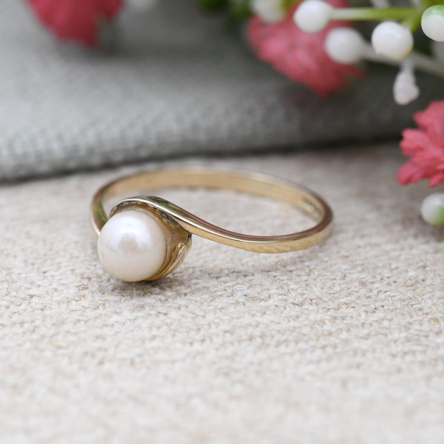 Vintage 9ct Gold Pearl Solitaire Ring 1991 - Statement White Stone | Stylish Real Pearl Jewellery Gift for Her | UK Size - O | US Size - 7