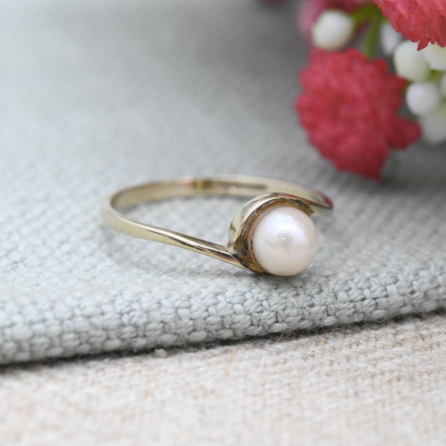 Vintage 9ct Gold Pearl Solitaire Ring 1991 - Statement White Stone | Stylish Real Pearl Jewellery Gift for Her | UK Size - O | US Size - 7
