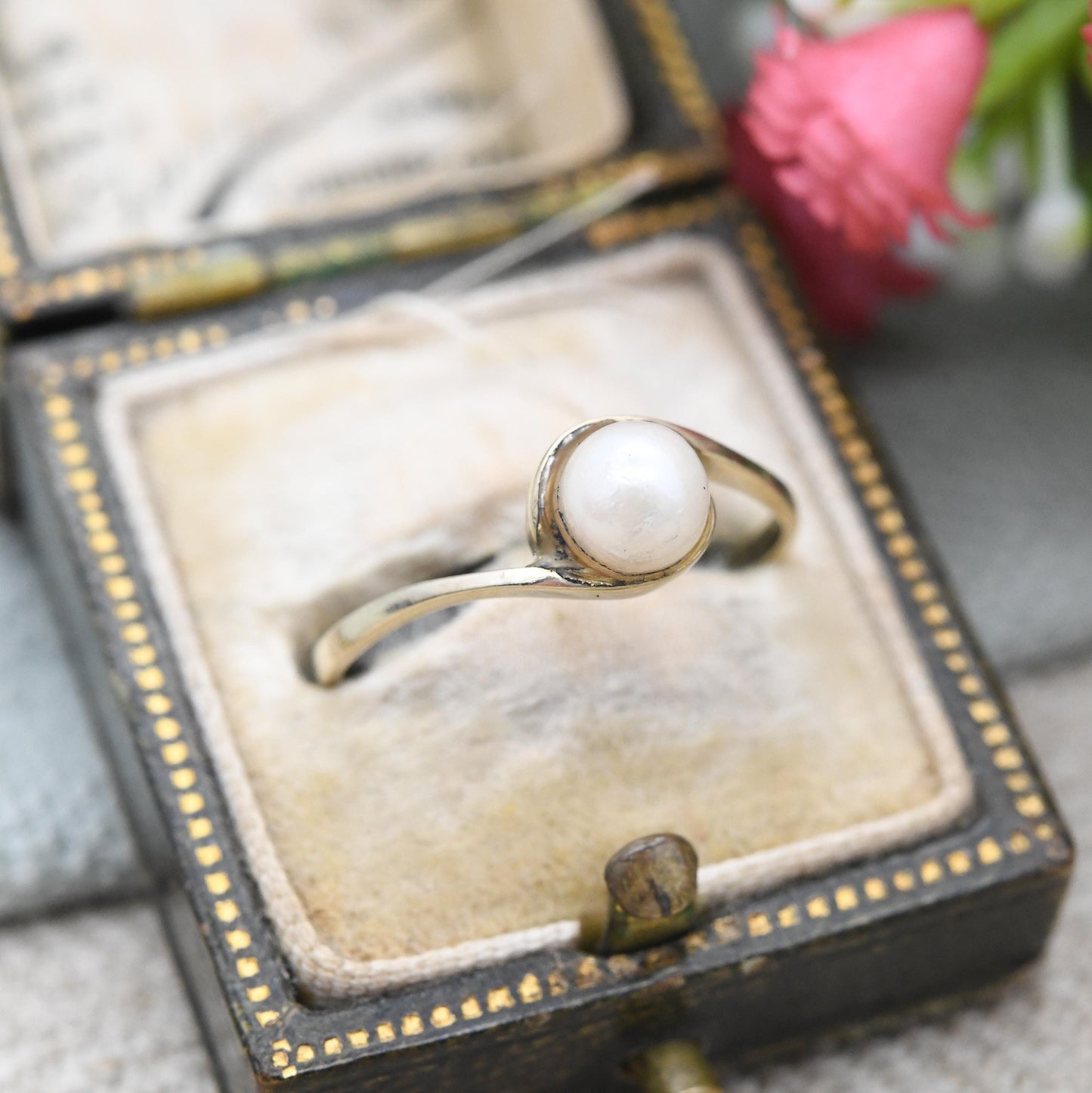 Vintage 9ct Gold Pearl Solitaire Ring 1991 - Statement White Stone | Stylish Real Pearl Jewellery Gift for Her | UK Size - O | US Size - 7