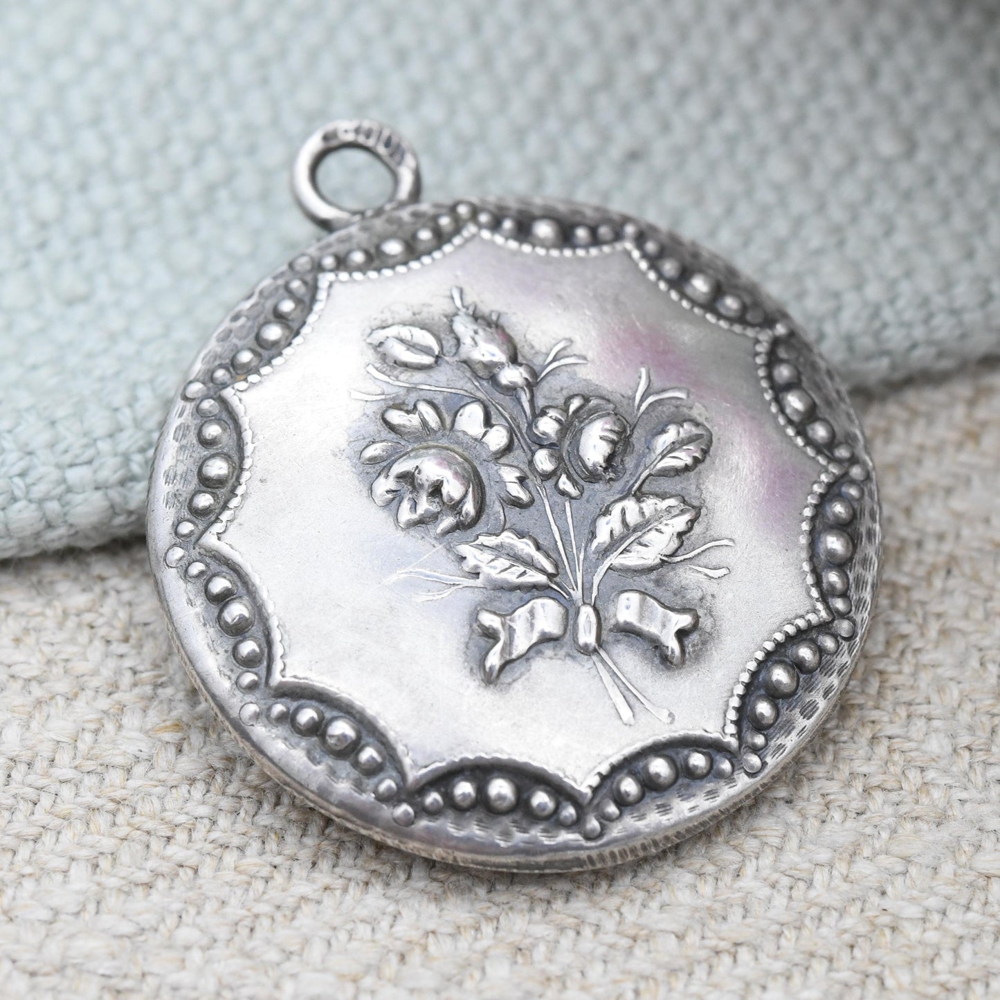 Antique Silver Art Nouveau Pendant with Bunch of Wildflowers - 3D Repoussé Textured Silver Hammered Border | Vintage European Jewellery