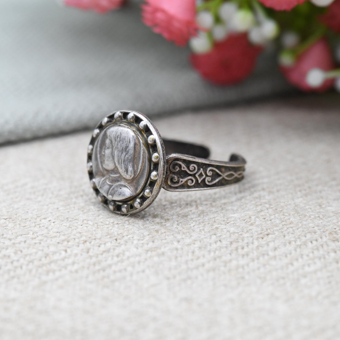Vintage French Joan of Arc Ring c. 1950s - Patron Saint of France Halo Bust Portrait | Adjustable Band Ring | UK Size - L 1/2 | US Size - 6