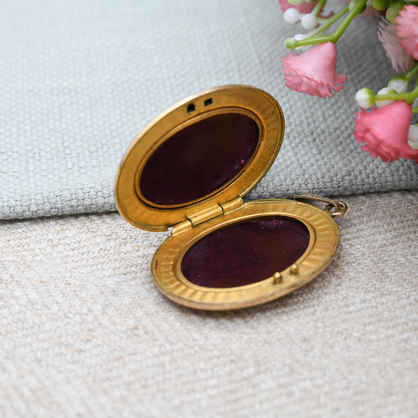 Vintage Rolled Gold Locket Pendant Monogram Initials MEC - Engraved Design Borders Inside | Large Photo Necklace c. 1960s Costume Jewellery