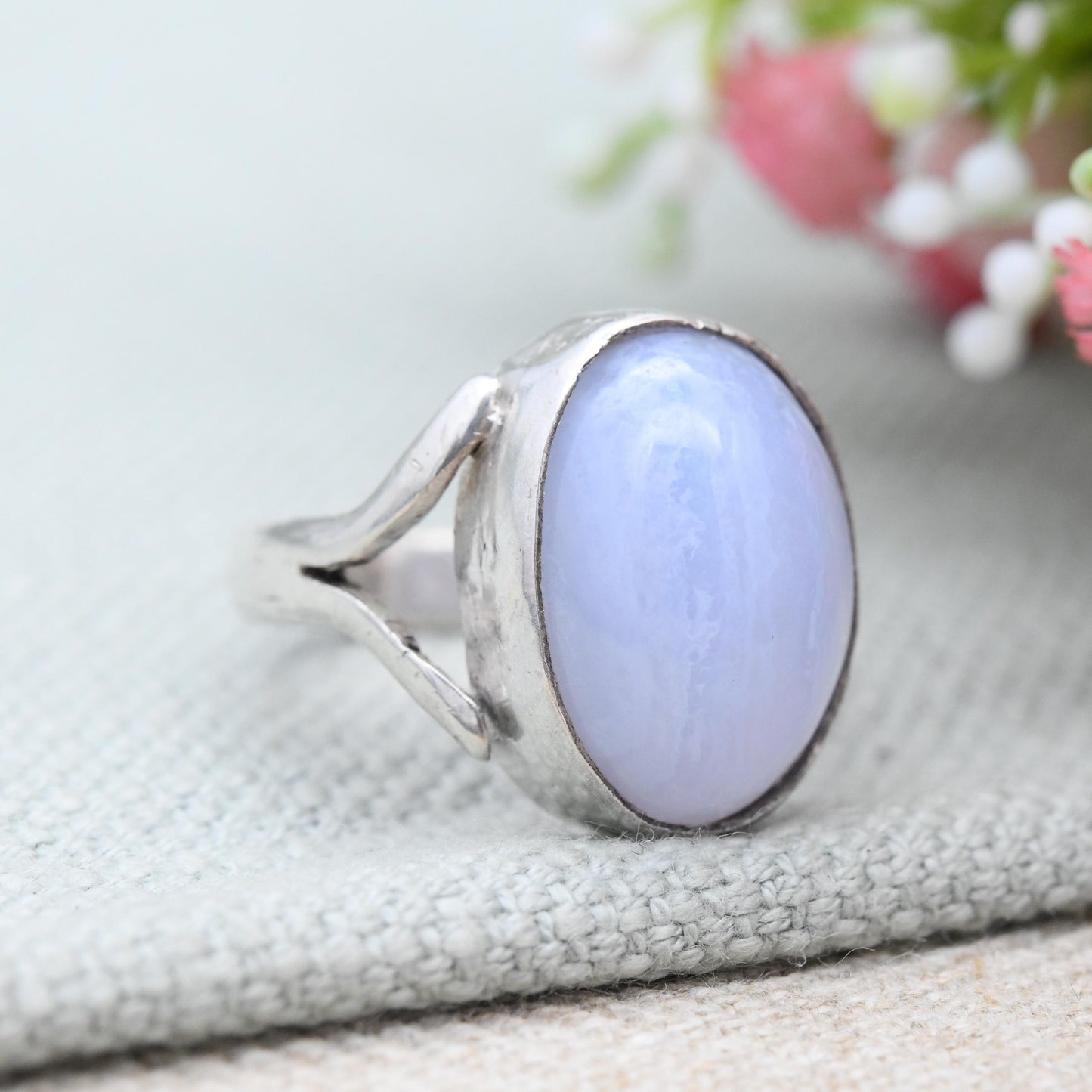 Vintage Silver Blue Lace Agate Ring Mid-Century - Large Chunky Gemstone Statement Ring | Pale Blue Cabochon Stone | UK Size - Q US Size - 8
