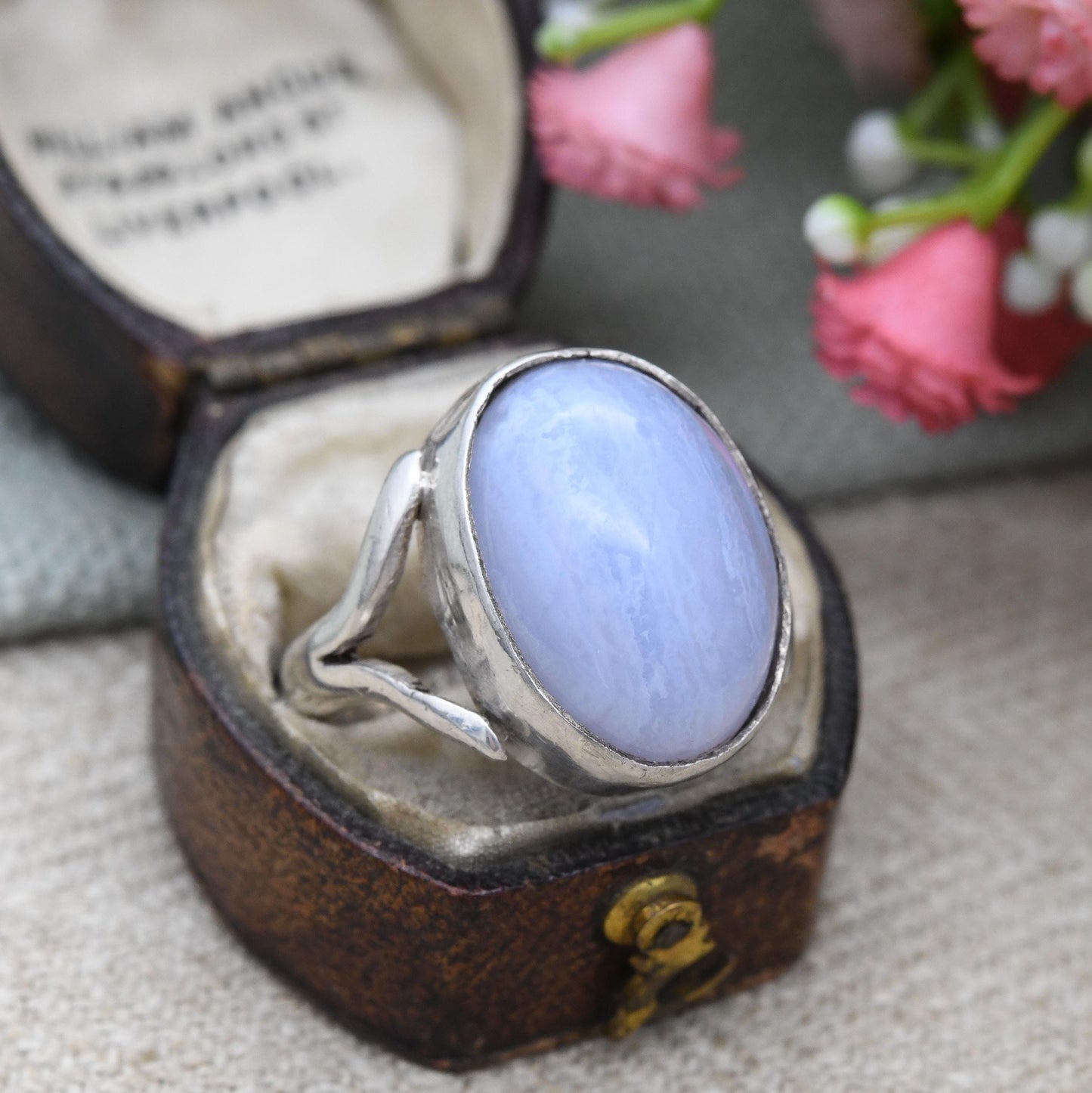 Vintage Silver Blue Lace Agate Ring Mid-Century - Large Chunky Gemstone Statement Ring | Pale Blue Cabochon Stone | UK Size - Q US Size - 8