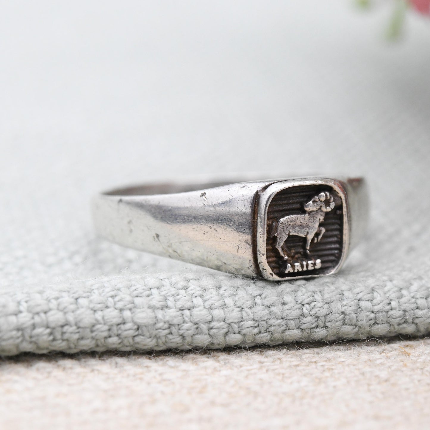 Vintage Silver Aries Signet Ring - Mid-Century Star Sign Ram Zodiac Jewellery March April Birthday Gift | UK Size - V 1/2 | US Size - 10 3/4