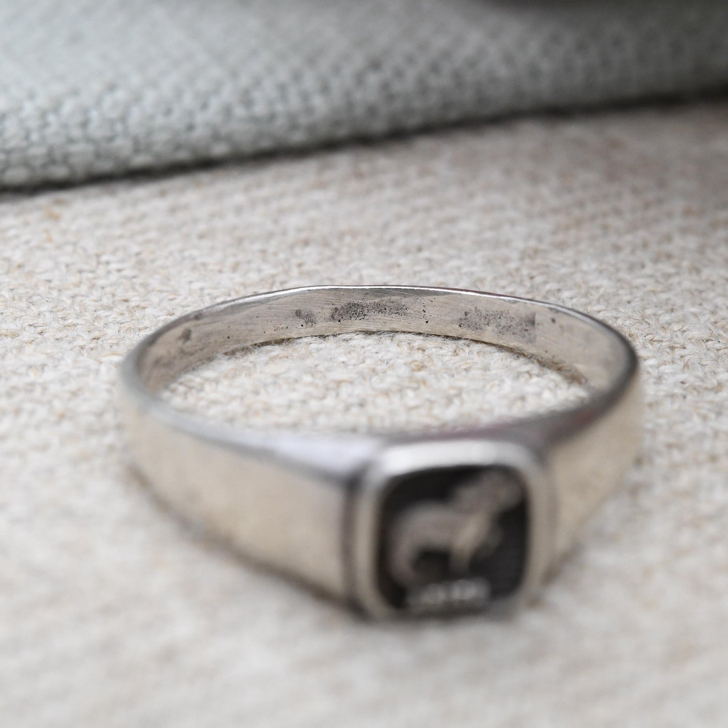 Vintage Silver Aries Signet Ring - Mid-Century Star Sign Ram Zodiac Jewellery March April Birthday Gift | UK Size - V 1/2 | US Size - 10 3/4