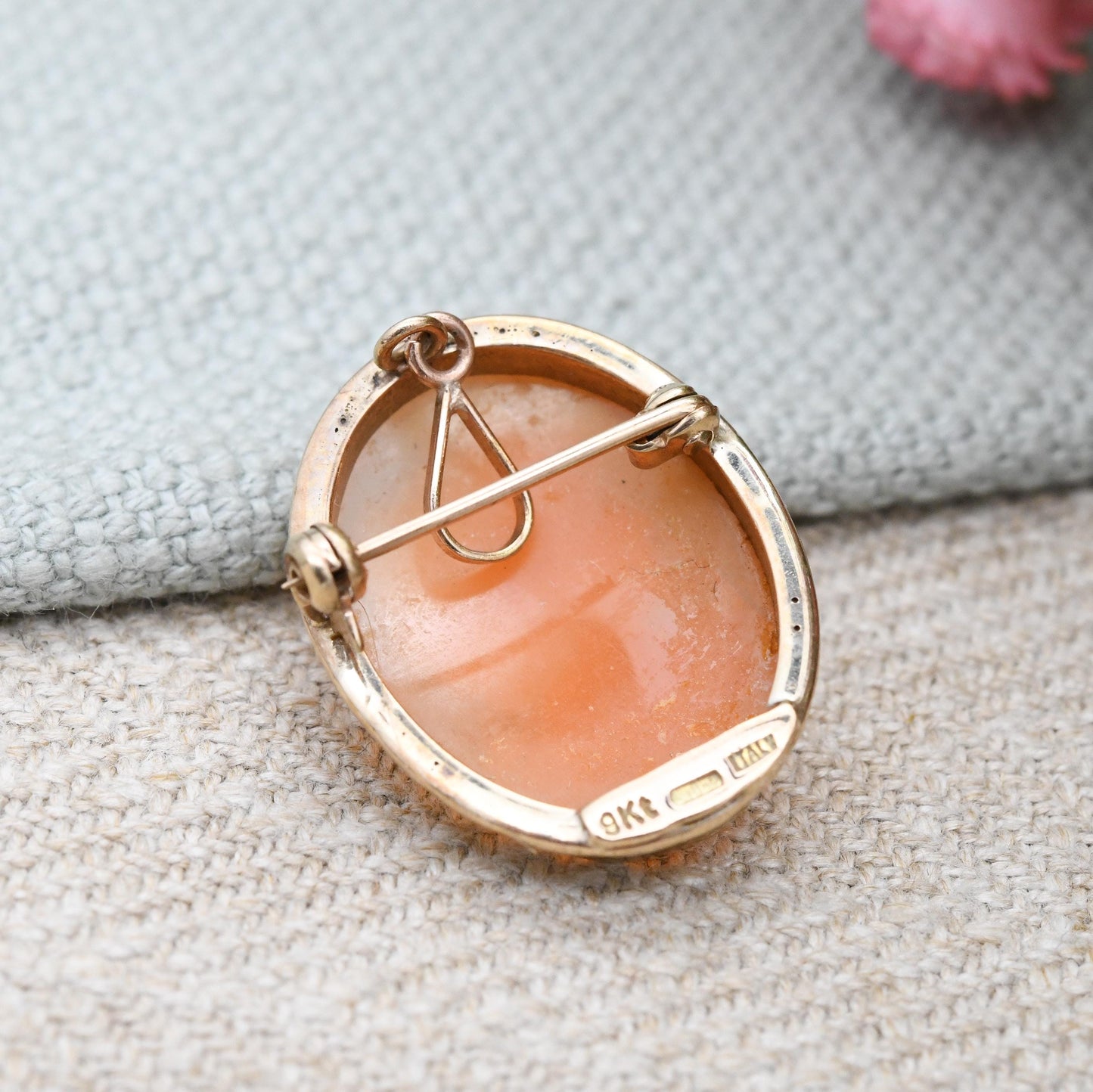 Vintage 9ct Gold Italian Shell Cameo Pendant Brooch - Hand Carved Portrait Woman's Face Bust | Solid Gold Jewellery Pretty Gift for Her