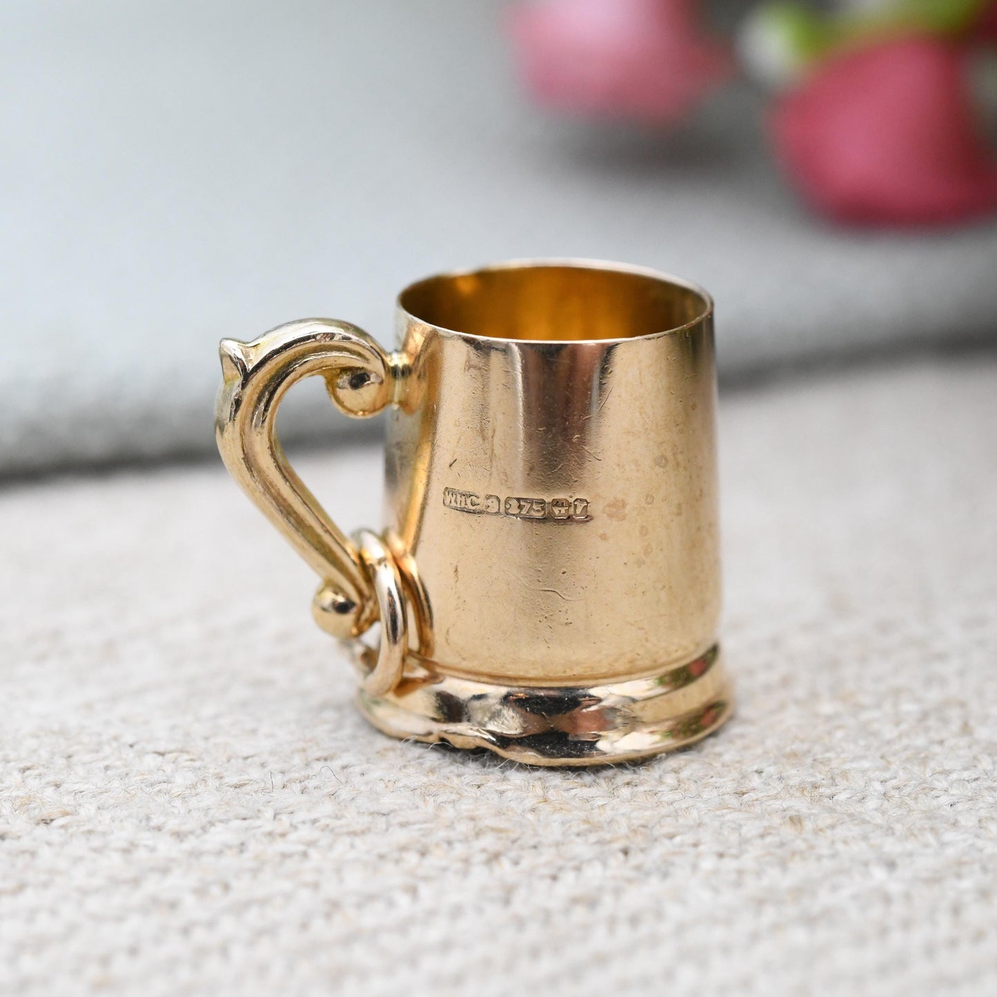 Vintage 9ct Gold Tankard Charm Pendant 1970 - Yellow Gold Beer Stein Drinking Cup | Gift for Charm Bracelet | UK Hallmarks