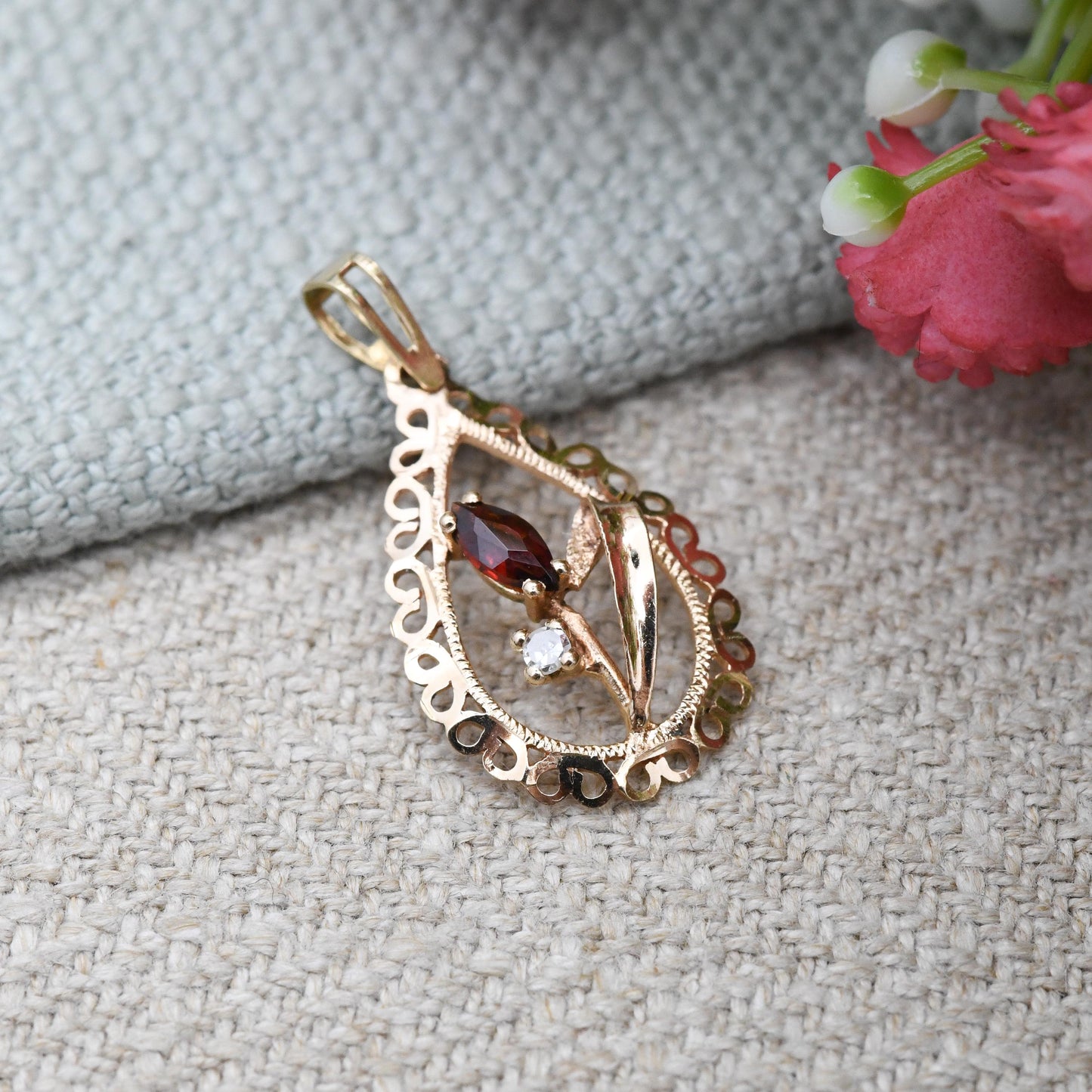 Vintage 9ct Gold Garnet Flower Pendant with White Stone - Marquise Red Stone | Bulrush Tulip | Pretty January Birthstone Jewellery Gift