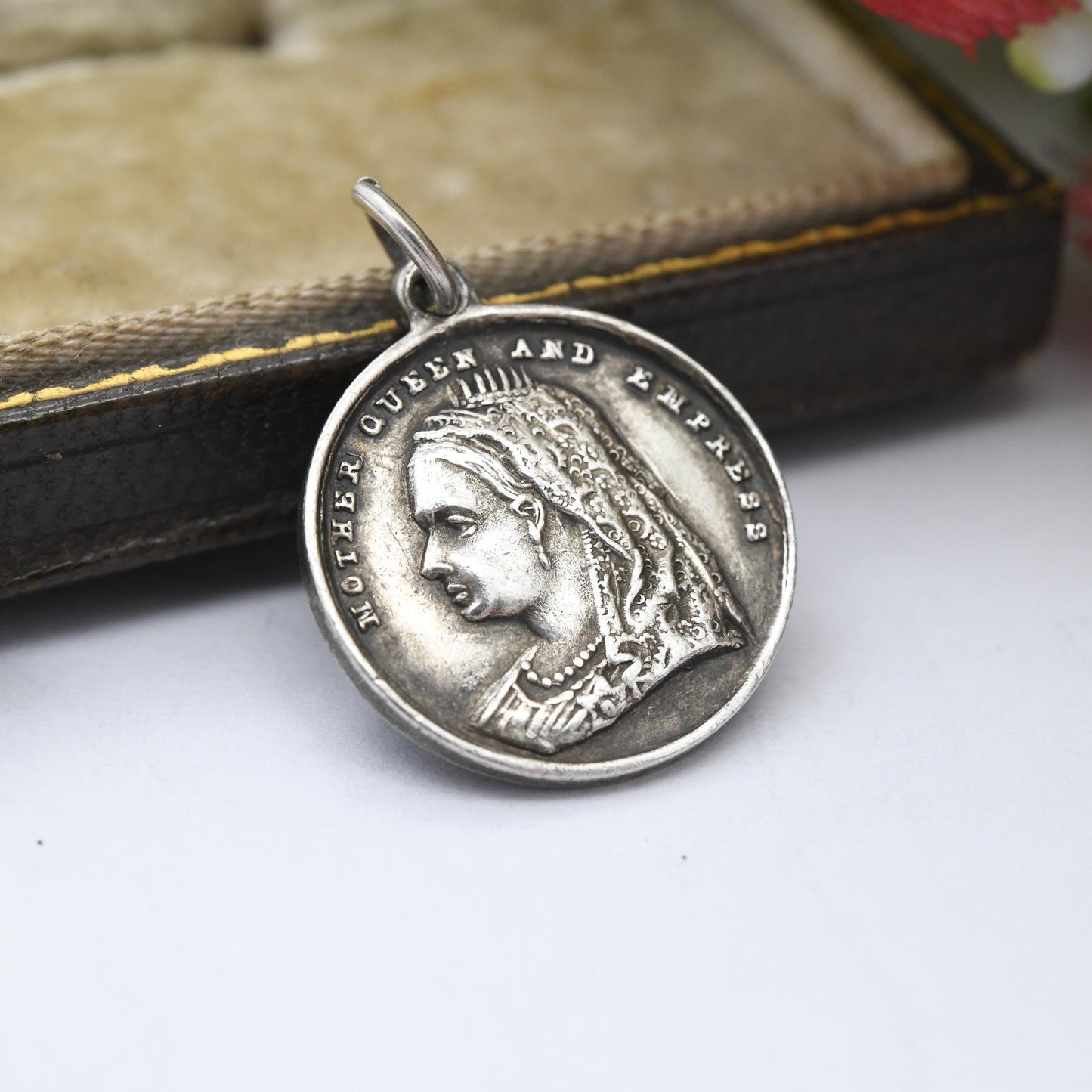 Antique Silver In Memoriam Queen Victoria Death Medal Pendant 1901 - Commemorative Mother Queen Emperor 63 Years Victorian Silver Jewellery
