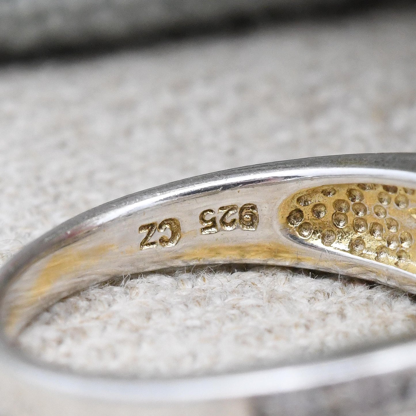 Vintage Sterling Silver CZ Love Ring Crossover Bow - Sparkly Silver Sentimental Jewellery Gift Everyday Ring | UK Size - L | US Size - 5 3/4
