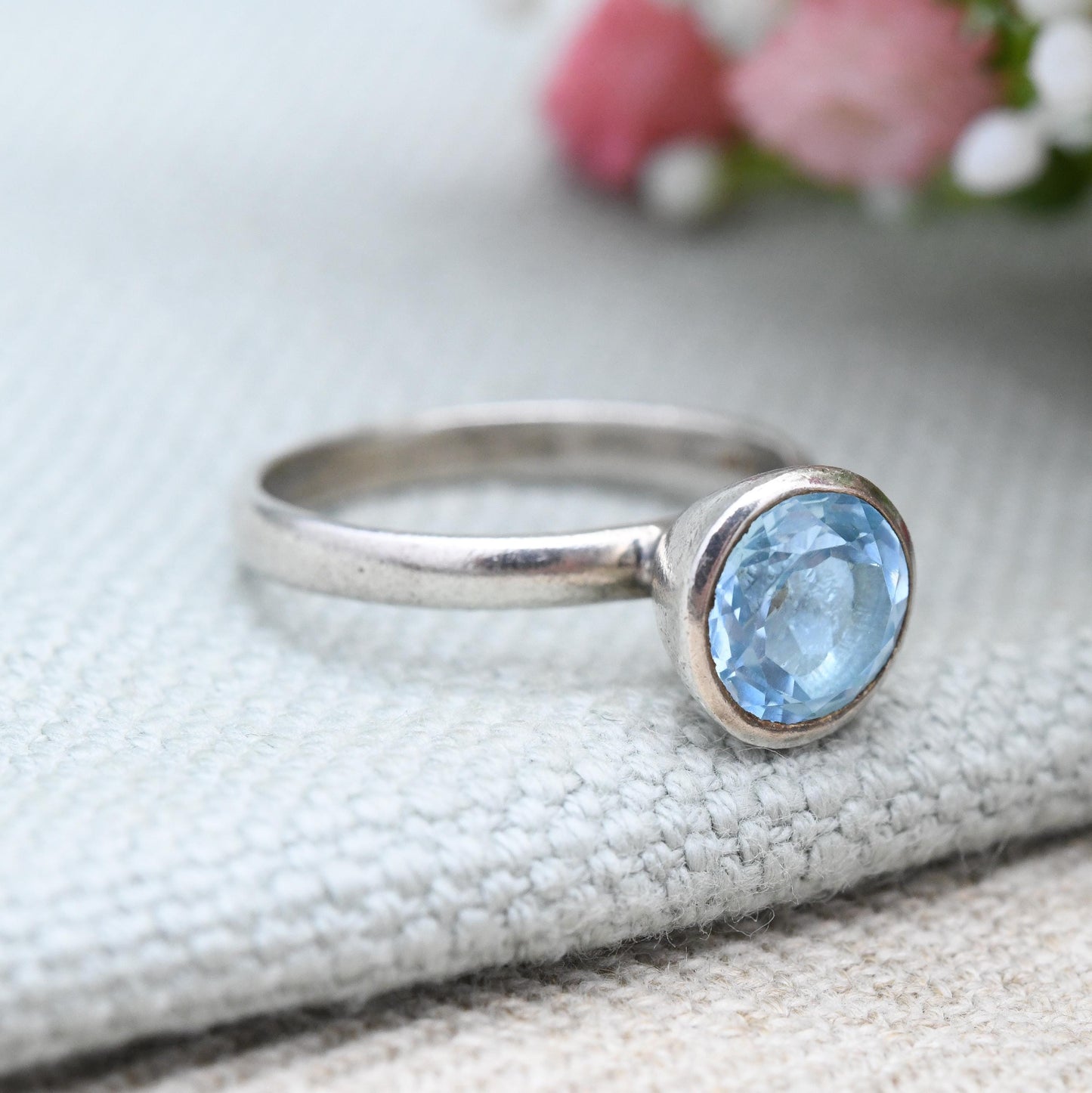 Doug Paulus Sterling Silver Solitaire Ring dp India - Chunky Faceted Baby Blue Stone | Raised Setting | UK Size - Q | US Size - 8 1/4